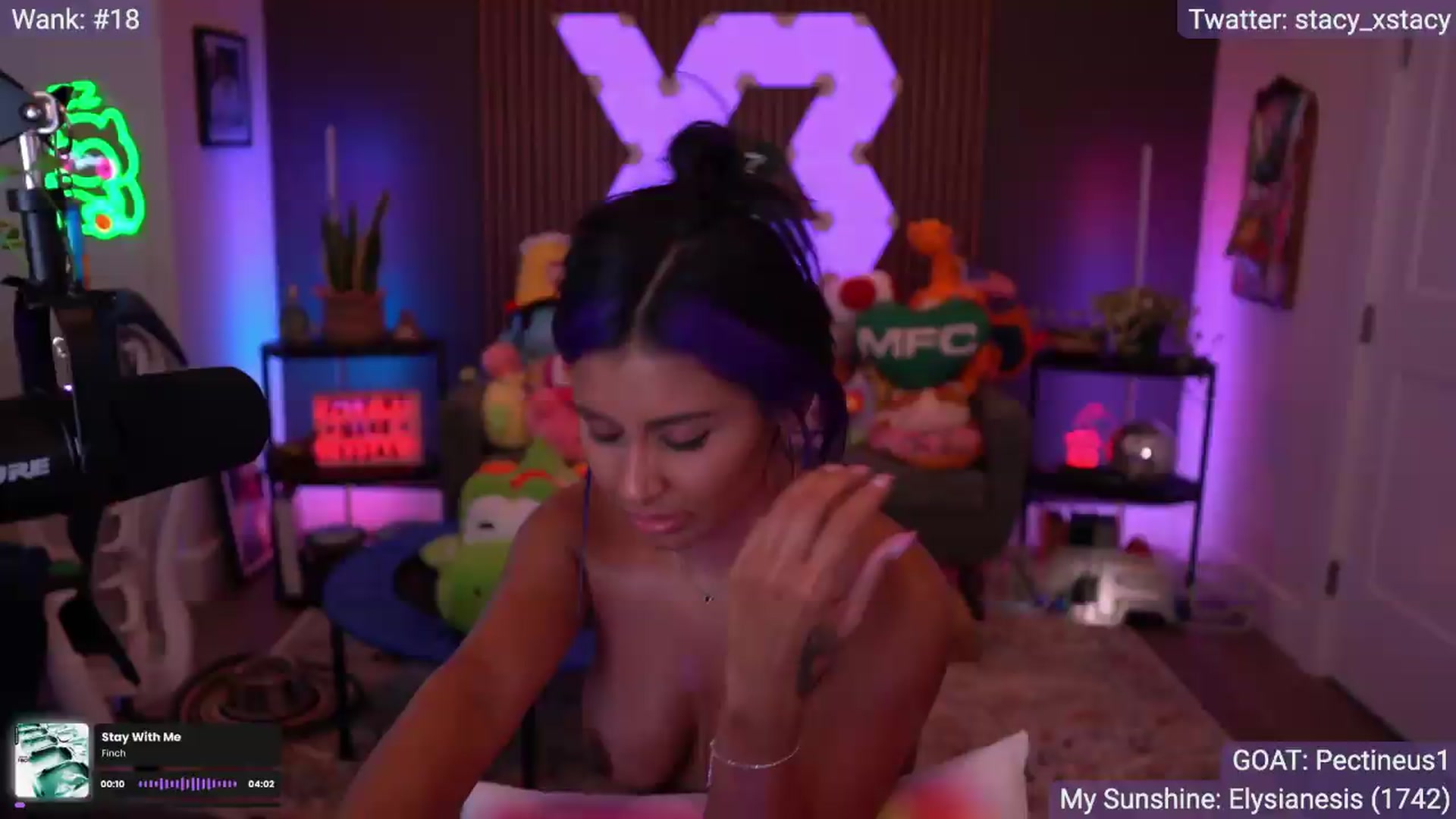 Gallery image thumbnail from Stacy_x3's myfreecams stream on, 07/16/2026, 11:53 image 18 of 20