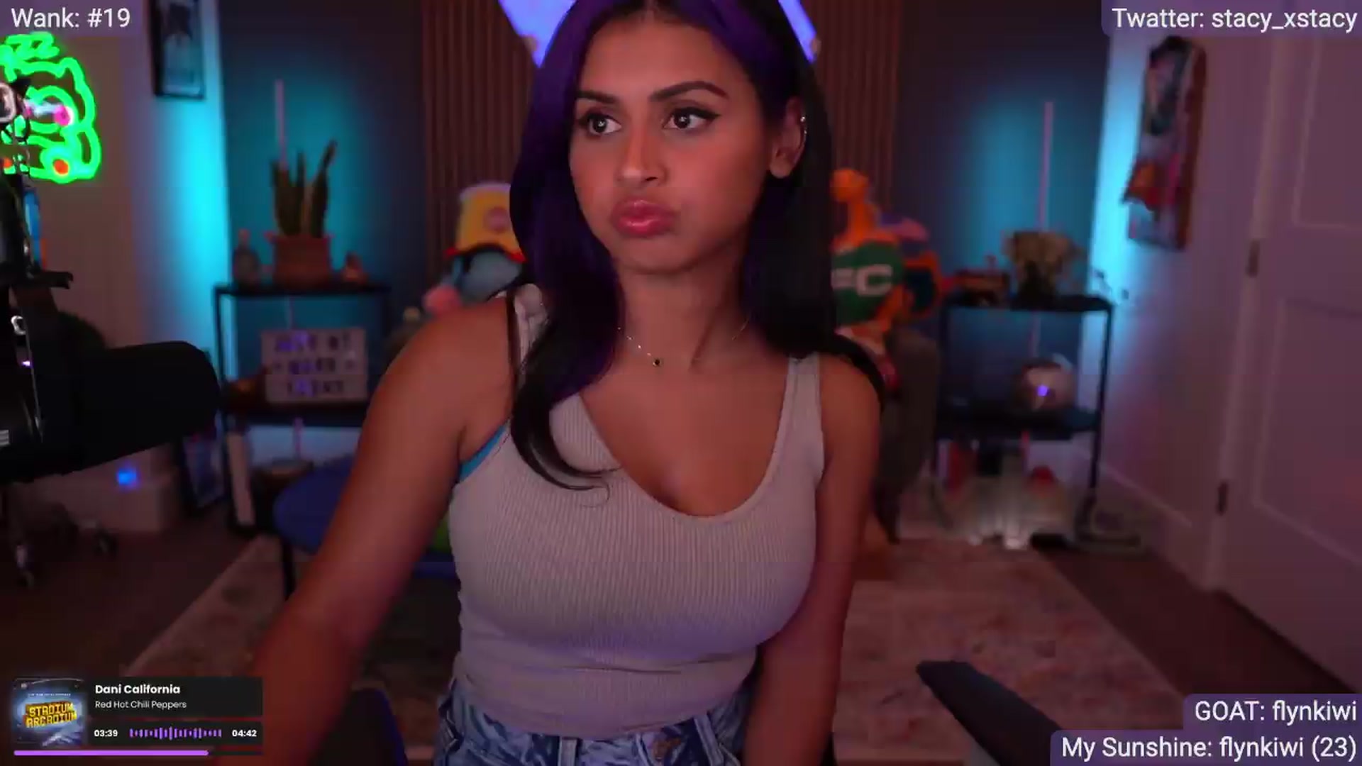 Gallery image thumbnail from Stacy_x3's myfreecams stream on, 07/17/2026, 07:01 image 2 of 20
