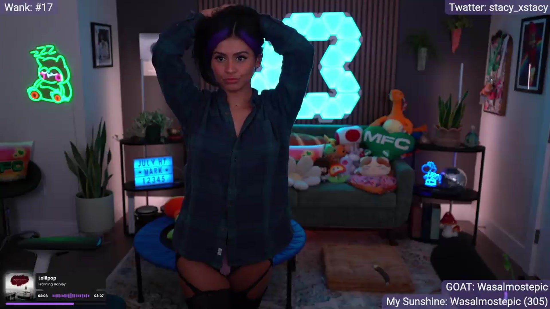 Gallery image thumbnail from Stacy_x3's myfreecams stream on, 07/23/2026, 07:20 image 16 of 20