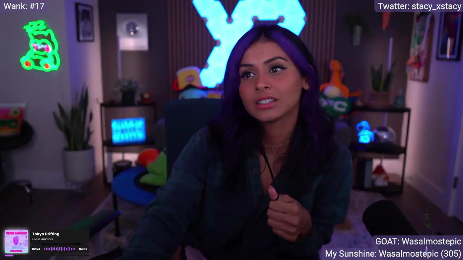 Gallery image thumbnail from Stacy_x3's myfreecams stream on, 07/23/2026, 07:20 image 15 of 20