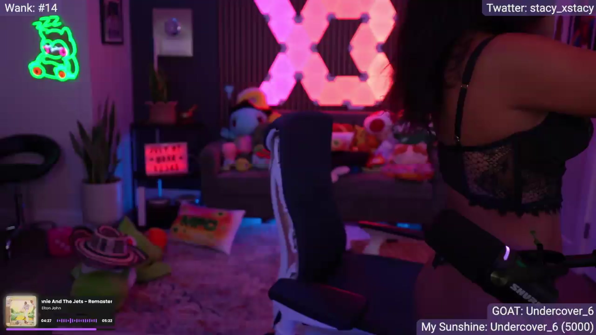 Gallery image thumbnail from Stacy_x3's myfreecams stream on, 07/30/2026, 07:11 image 19 of 20