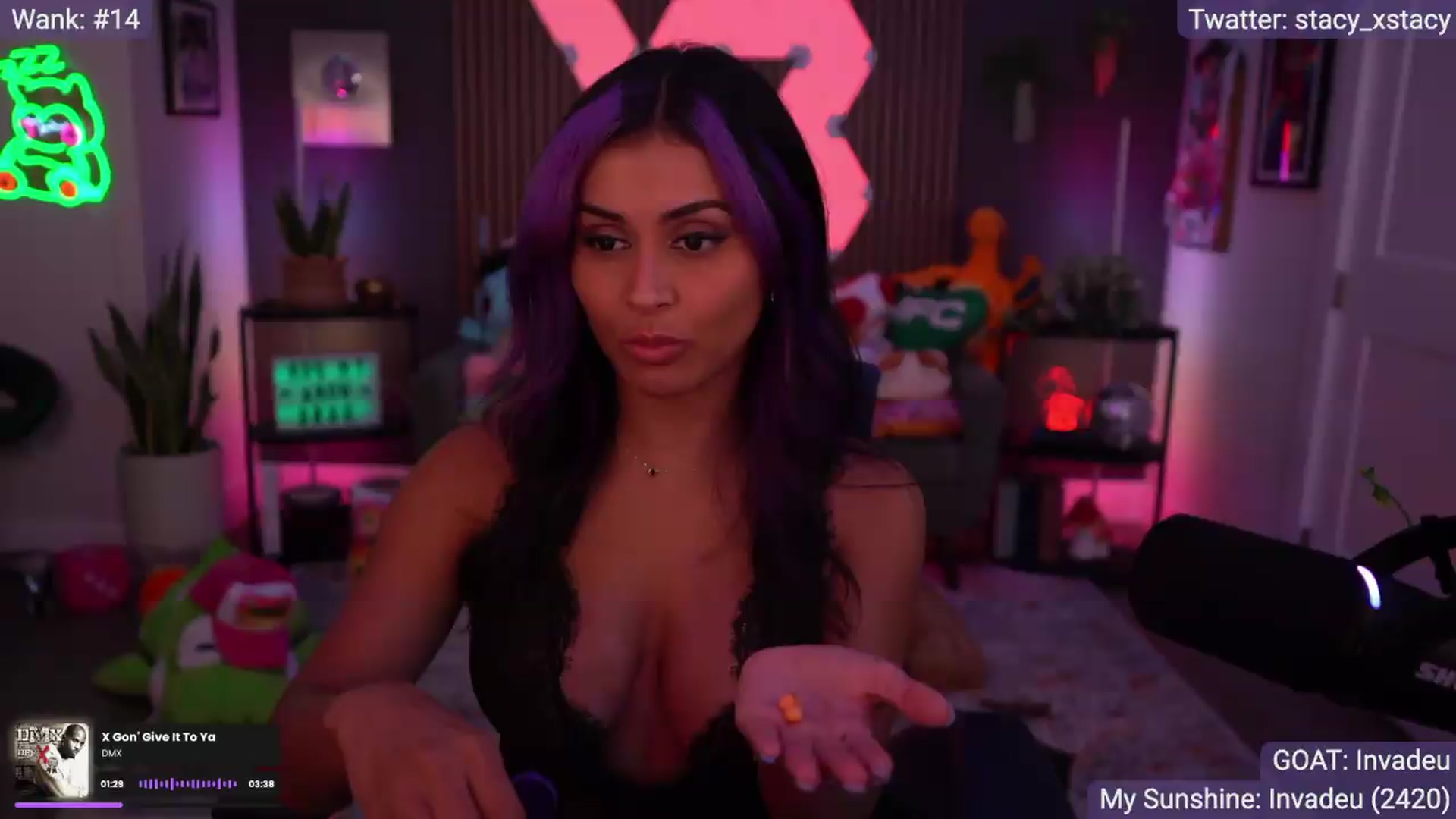 Gallery image thumbnail from Stacy_x3's myfreecams stream on, 08/07/2026, 10:03 image 1 of 20