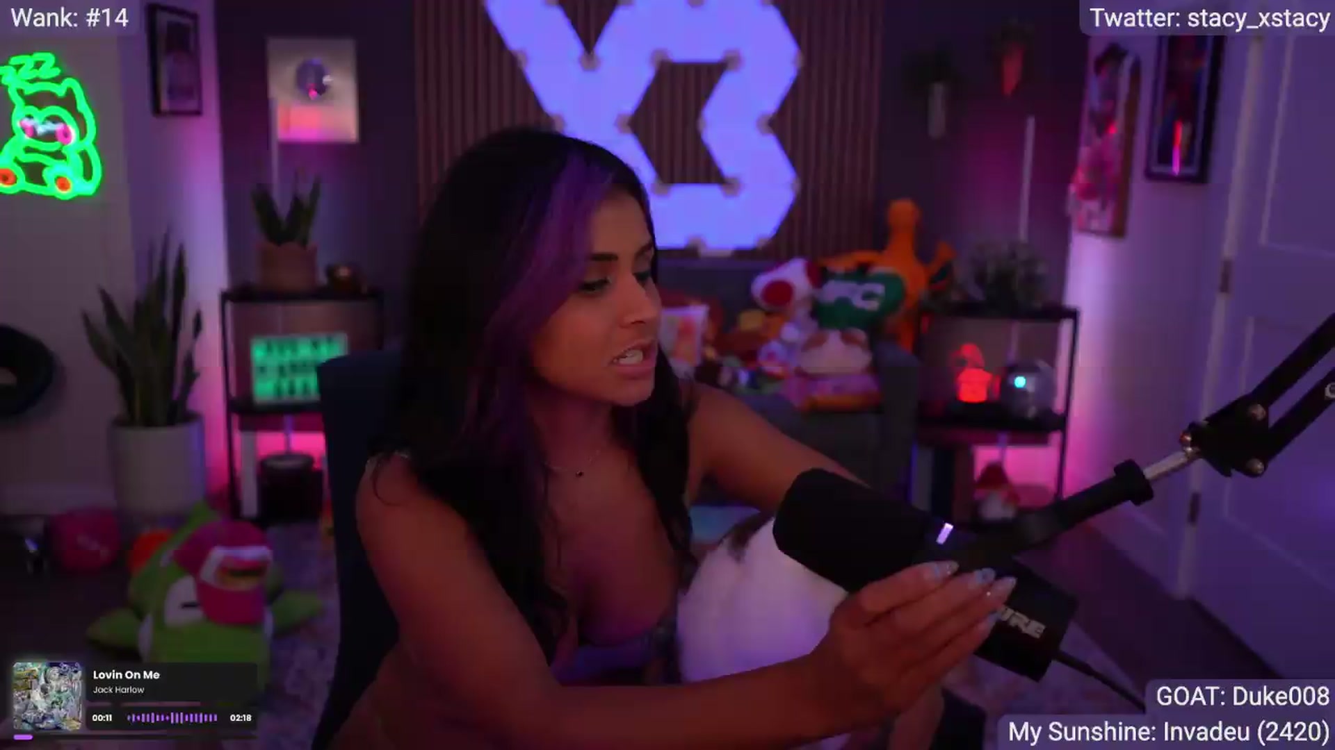 Gallery image thumbnail from Stacy_x3's myfreecams stream on, 08/07/2026, 10:03 image 17 of 20