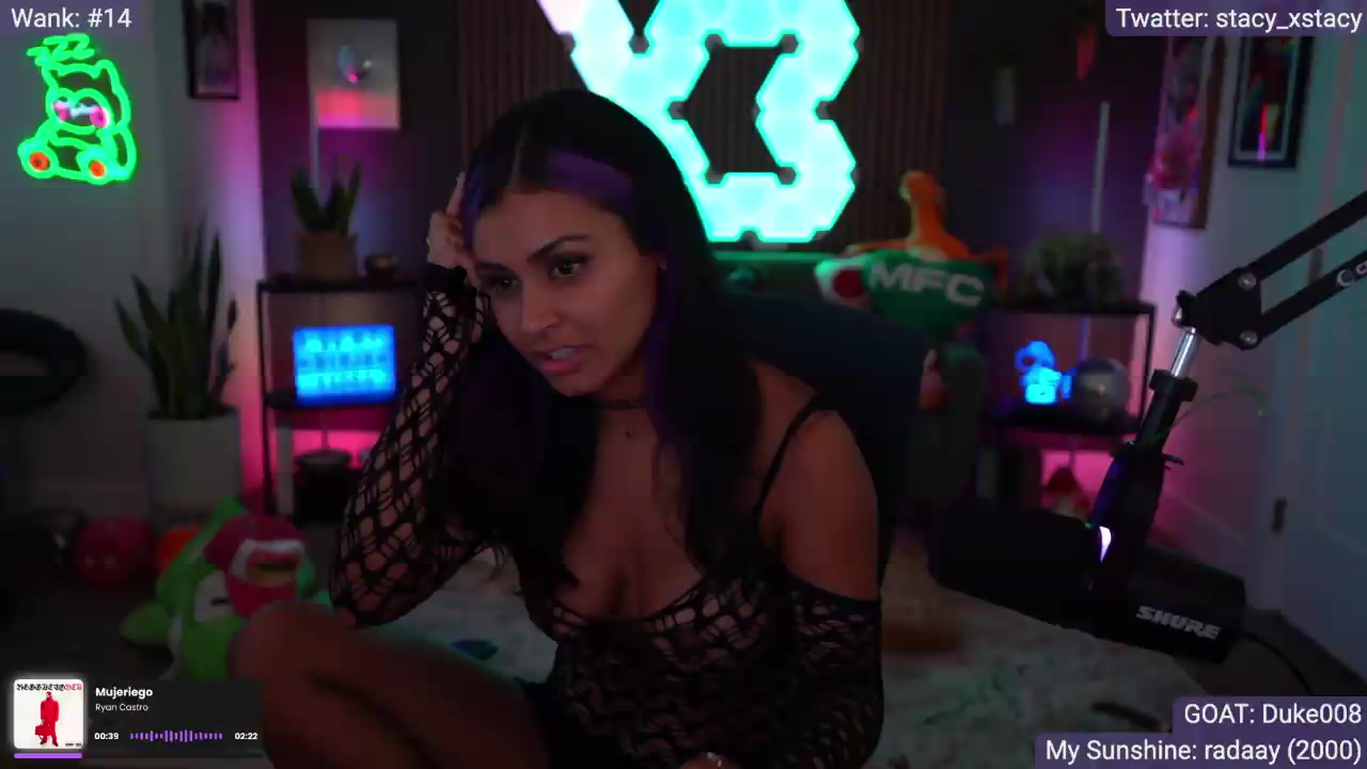 Gallery image thumbnail from Stacy_x3's myfreecams stream on, 08/08/2026, 12:51 image 4 of 20