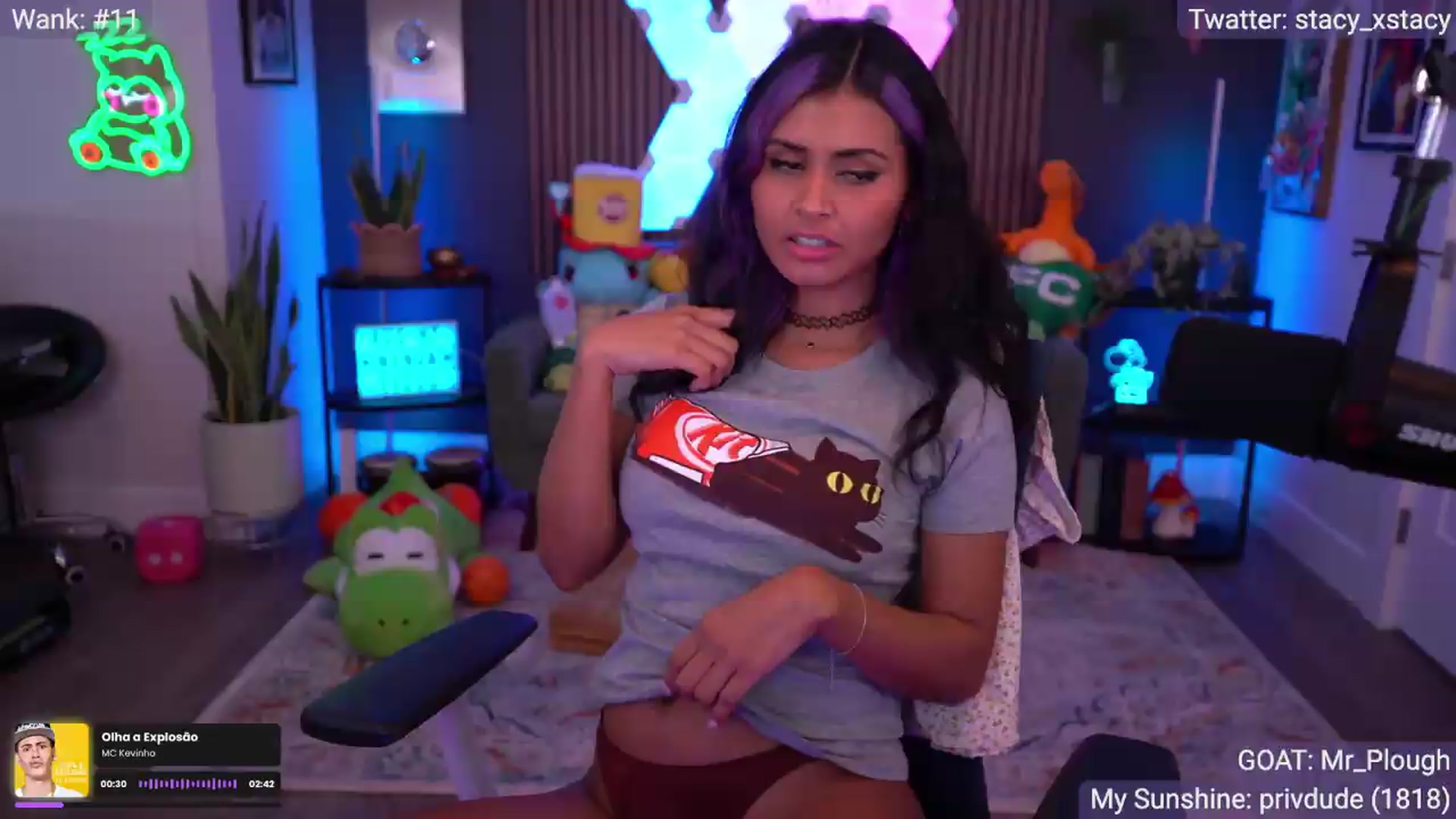 Gallery image thumbnail from Stacy_x3's myfreecams stream on, 08/14/2026, 12:51 image 14 of 20