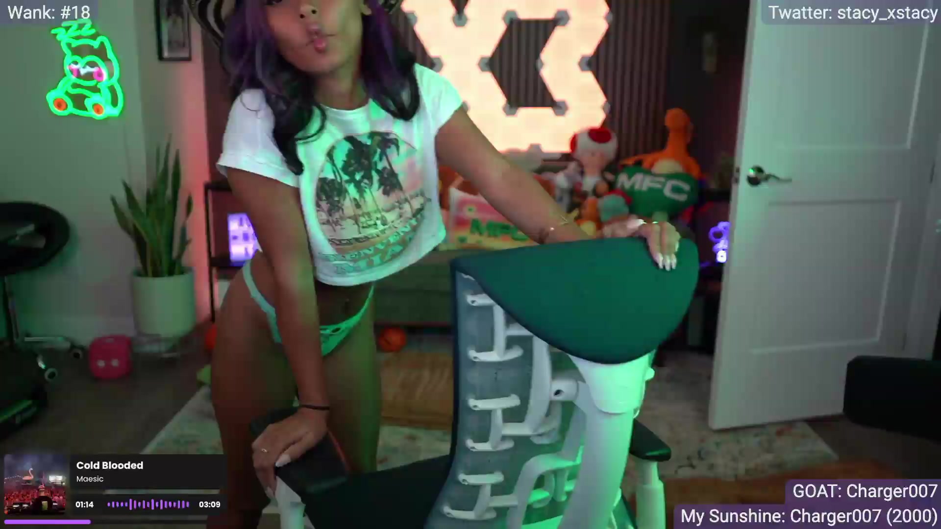 Gallery image thumbnail from Stacy_x3's myfreecams stream on, 08/19/2026, 06:50 image 16 of 20