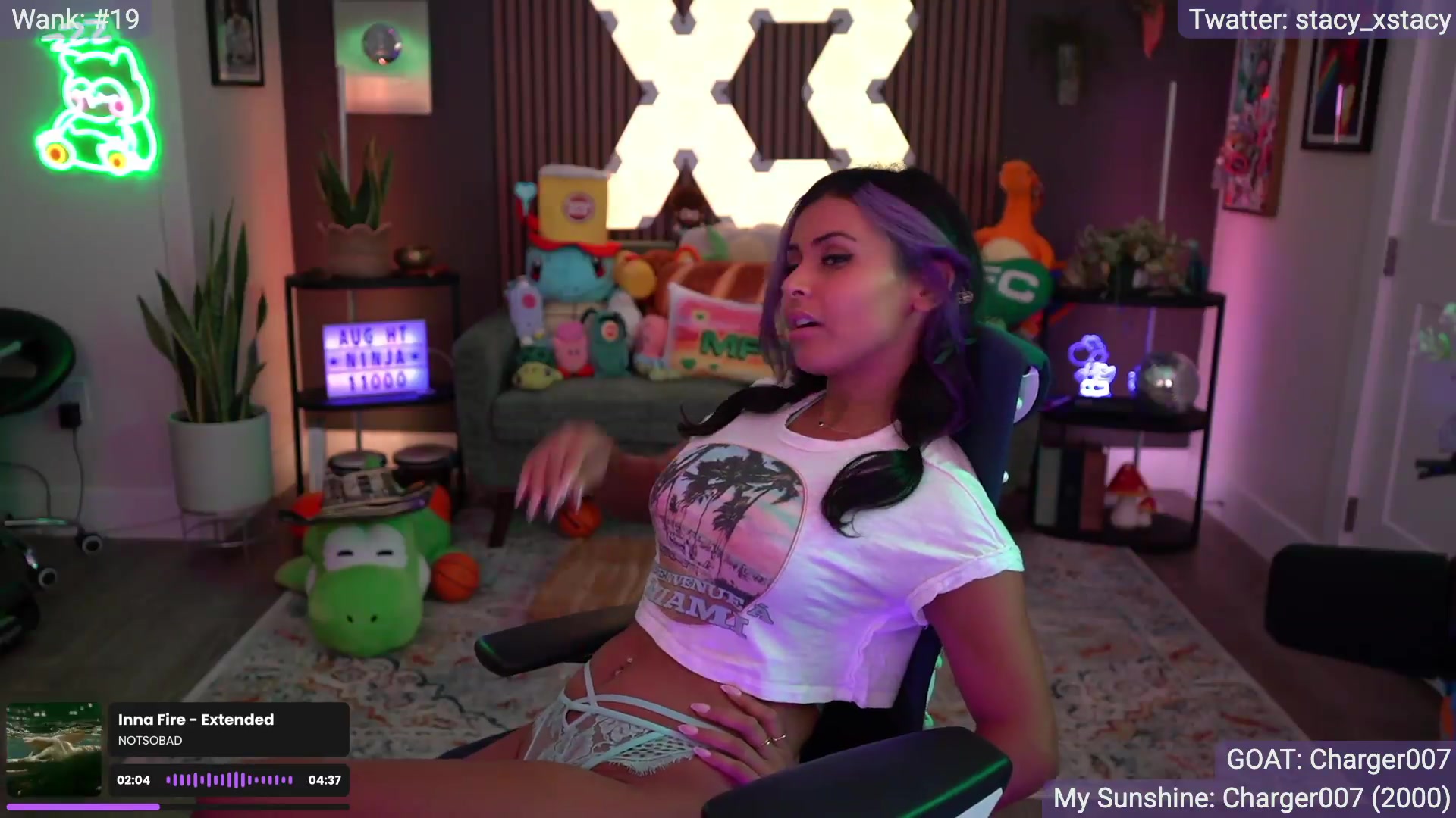 Gallery image thumbnail from Stacy_x3's myfreecams stream on, 08/19/2026, 08:28 image 2 of 20