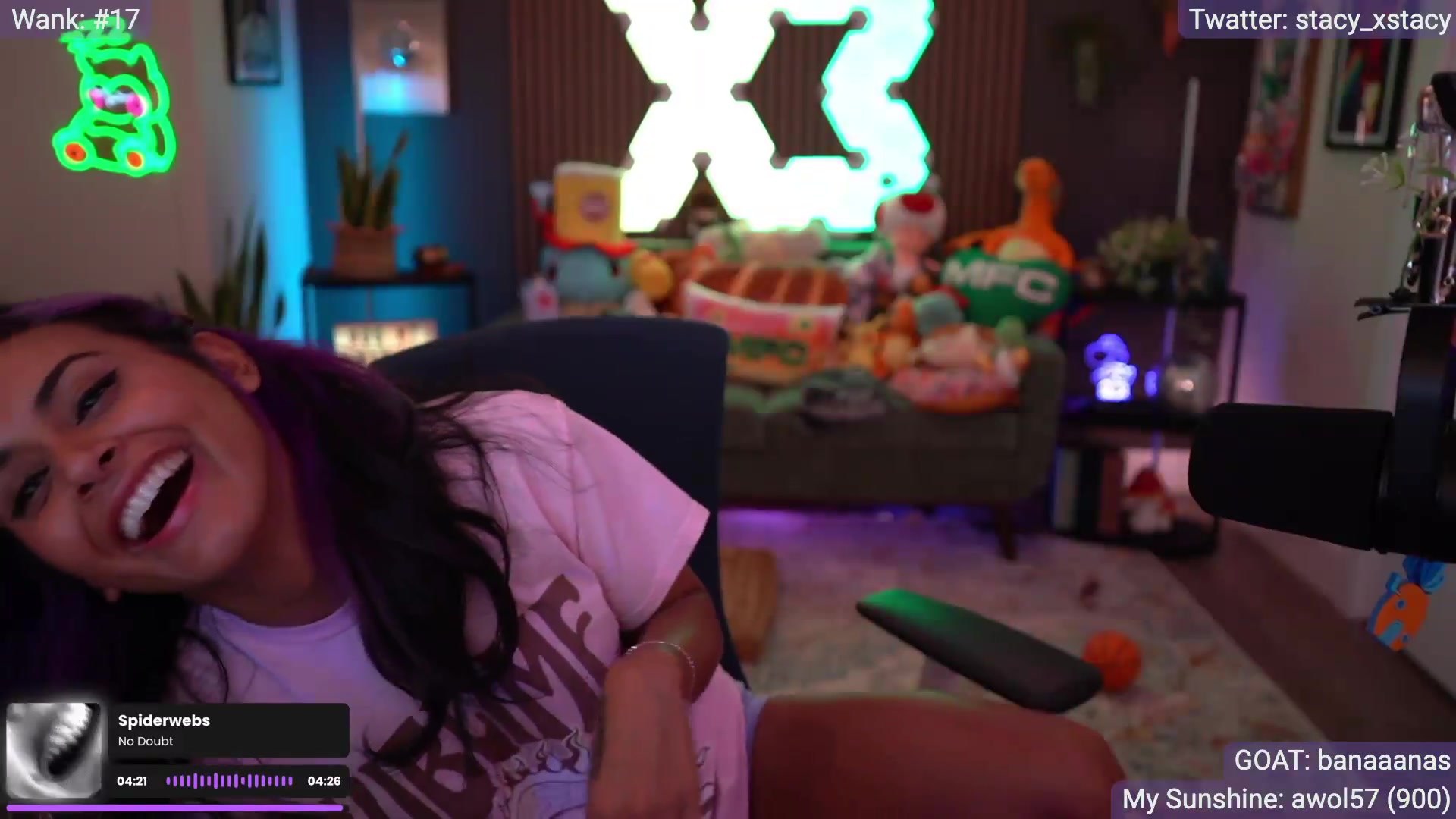 Gallery image thumbnail from Stacy_x3's myfreecams stream on, 08/20/2026, 09:24 image 5 of 20