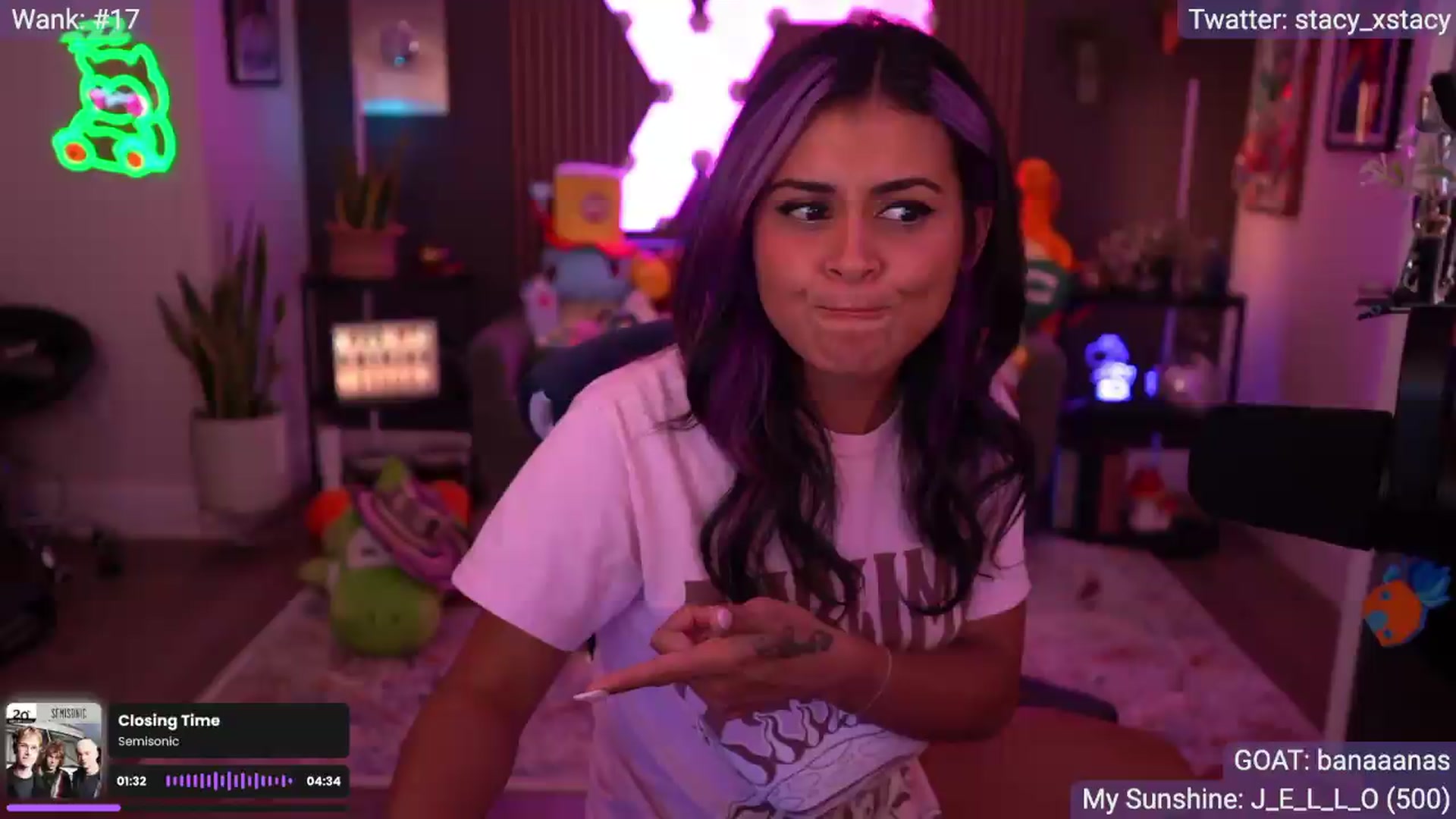 Gallery image thumbnail from Stacy_x3's myfreecams stream on, 08/20/2026, 09:24 image 1 of 20