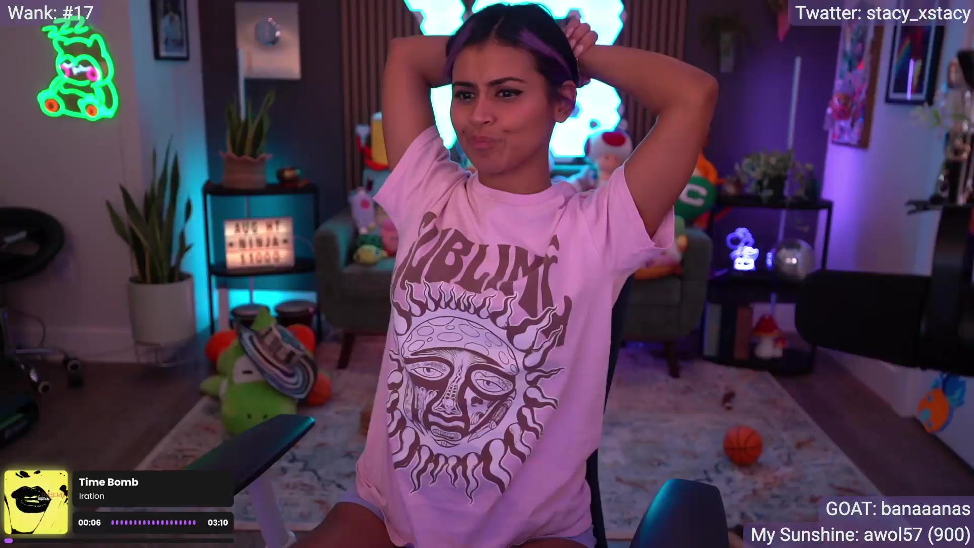 Gallery image thumbnail from Stacy_x3's myfreecams stream on, 08/20/2026, 09:24 image 10 of 20