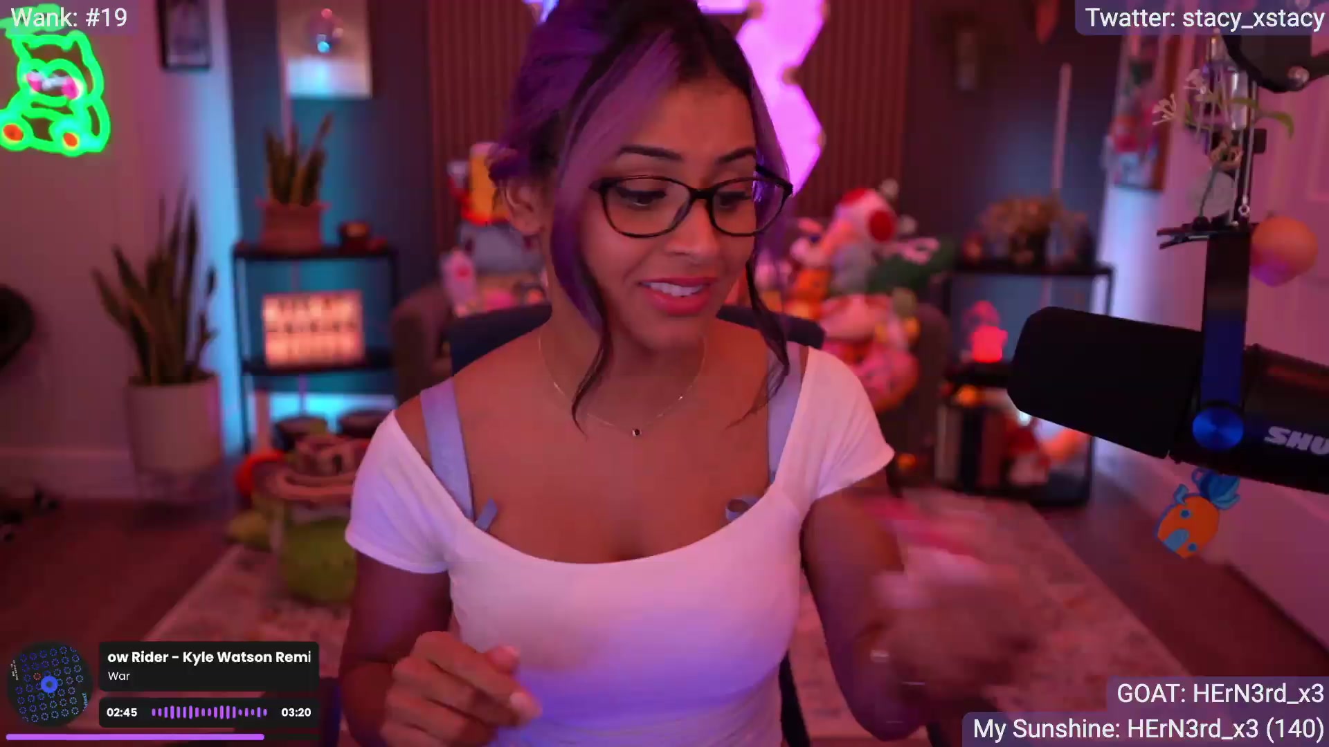 Gallery image thumbnail from Stacy_x3's myfreecams stream on, 08/21/2026, 04:35 image 16 of 20