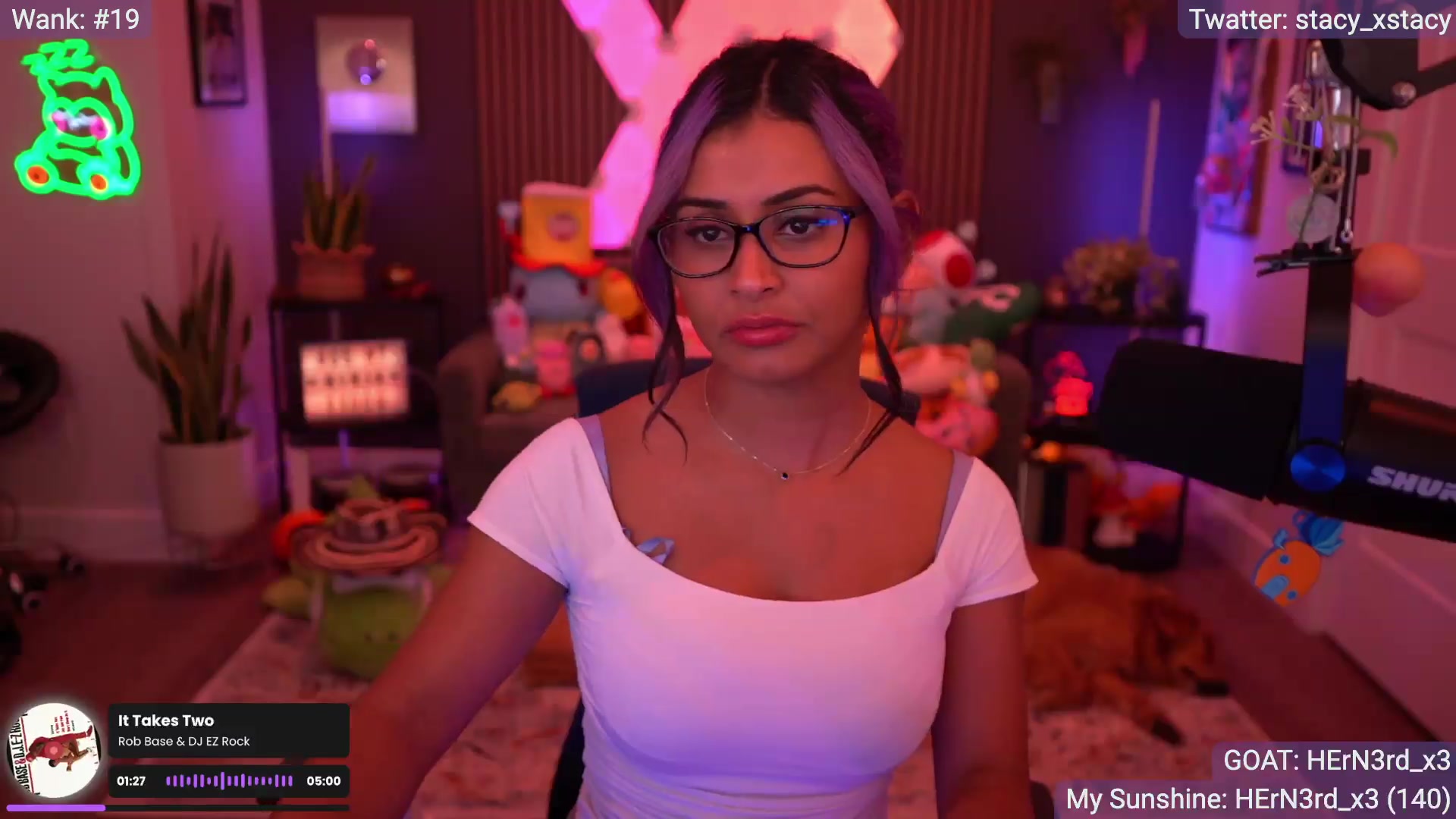 Gallery image thumbnail from Stacy_x3's myfreecams stream on, 08/21/2026, 05:27 image 18 of 20