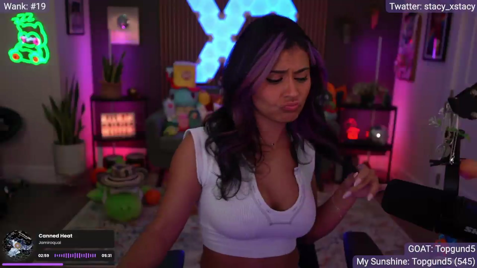Gallery image thumbnail from Stacy_x3's myfreecams stream on, 08/22/2026, 04:30 image 9 of 20