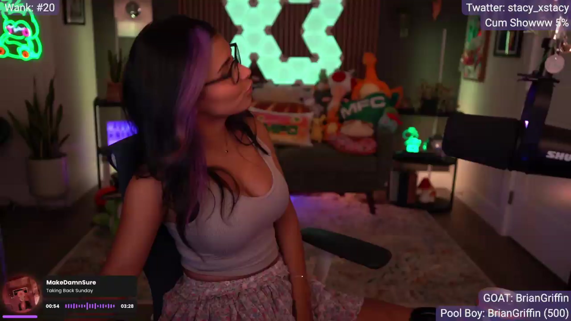 Gallery image thumbnail from Stacy_x3's myfreecams stream on, 08/28/2026, 07:04 image 6 of 20
