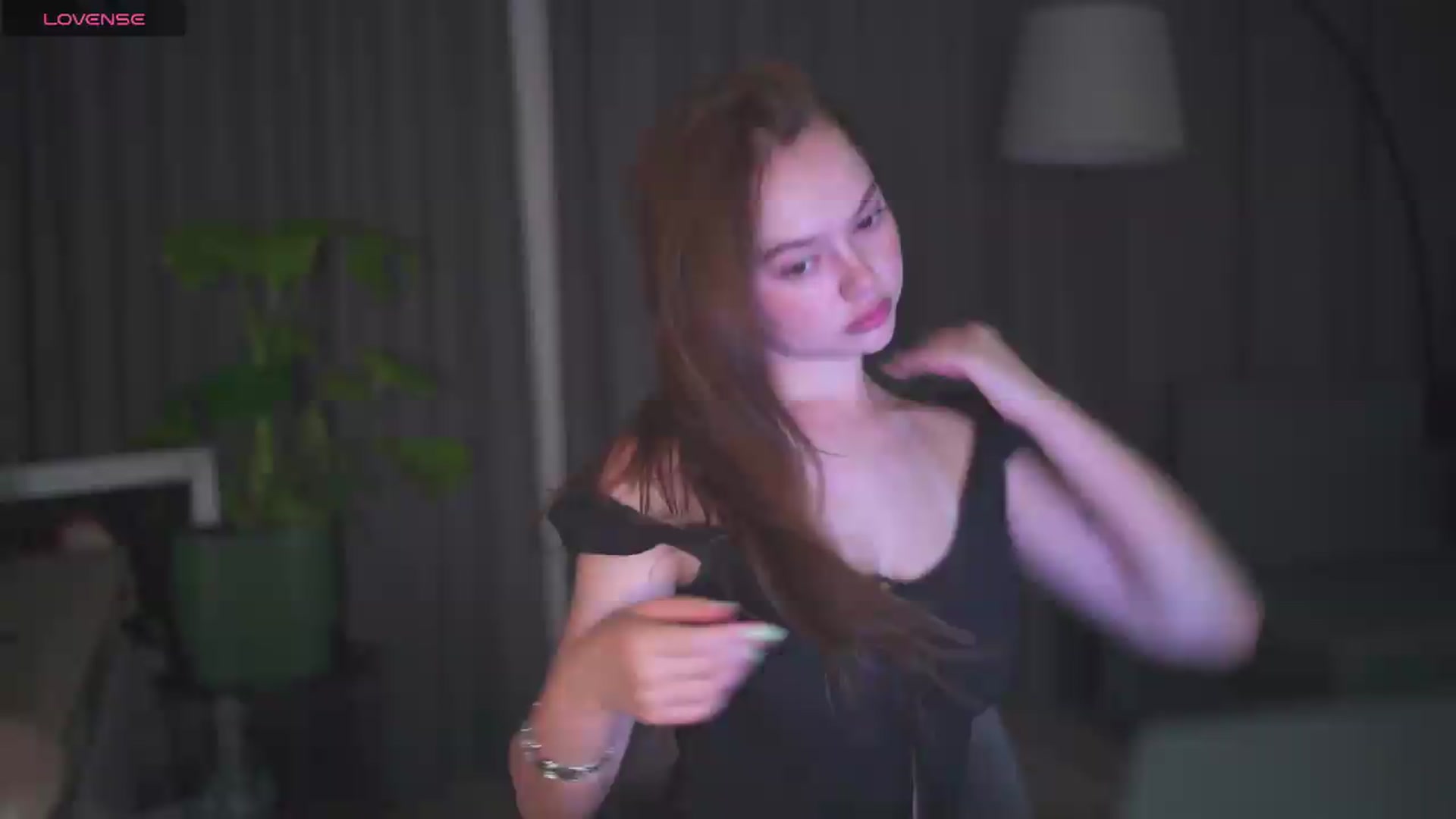 Gallery image thumbnail from Stacymeeow's myfreecams stream on, 08/12/2026, 24:35 image 13 of 20