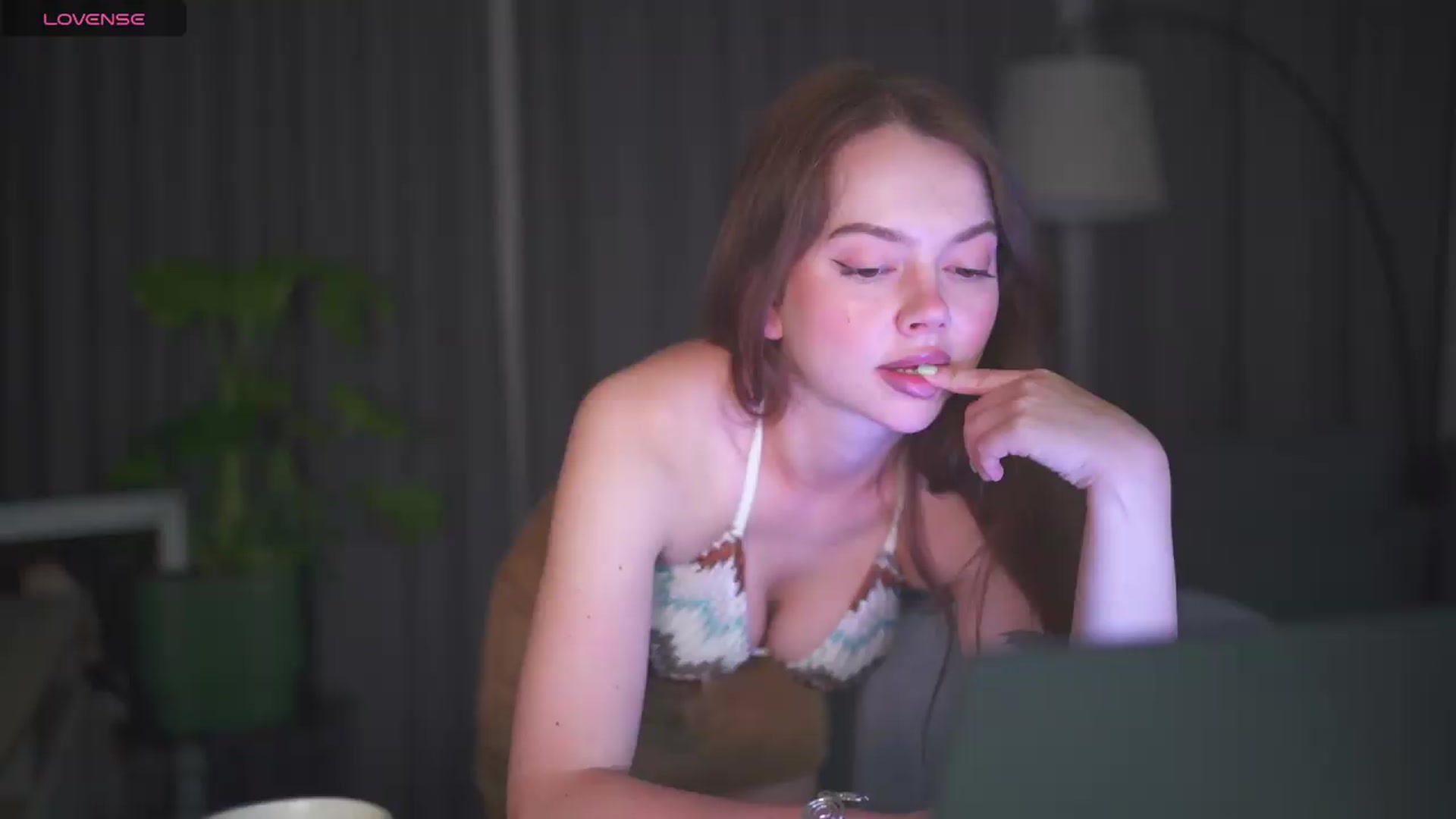 Gallery image thumbnail from Stacymeeow's myfreecams stream on, 08/13/2026, 24:25 image 6 of 20