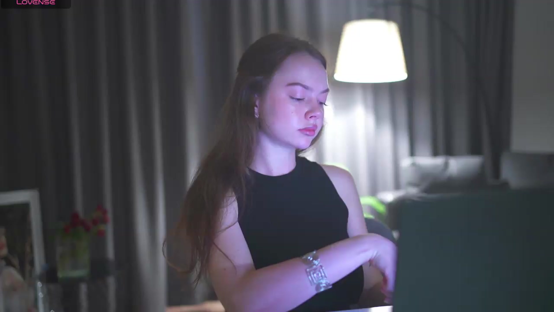 Gallery image thumbnail from Stacymeeow's myfreecams stream on, 08/17/2026, 24:00 image 10 of 20