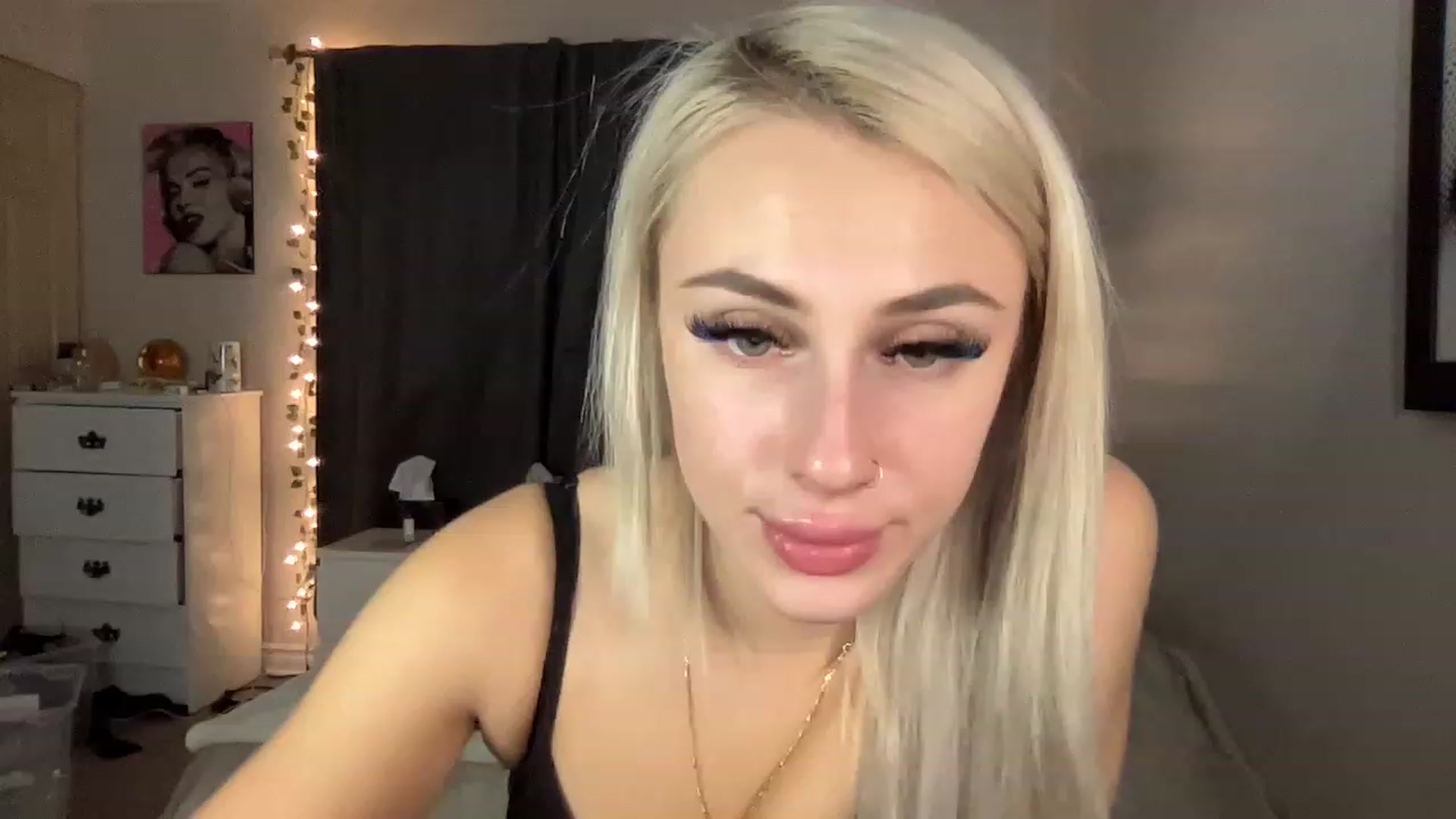 Gallery image thumbnail from Stacywinters's myfreecams stream on, 01/12/2023, 06:26 image 4 of 20