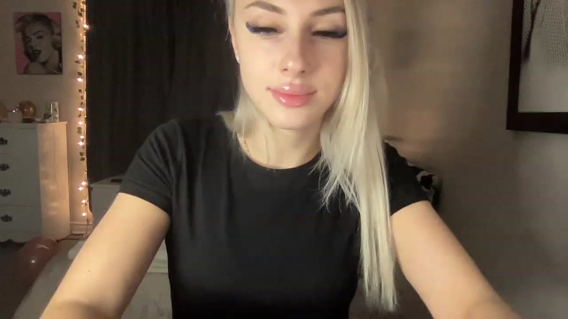 Gallery image thumbnail from Stacywinters's myfreecams stream on, 01/19/2023, 04:47 image 20 of 20