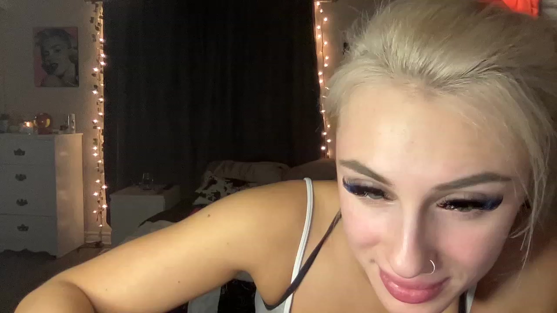 Gallery image thumbnail from Stacywinters's myfreecams stream on, 01/27/2023, 08:59 image 18 of 20