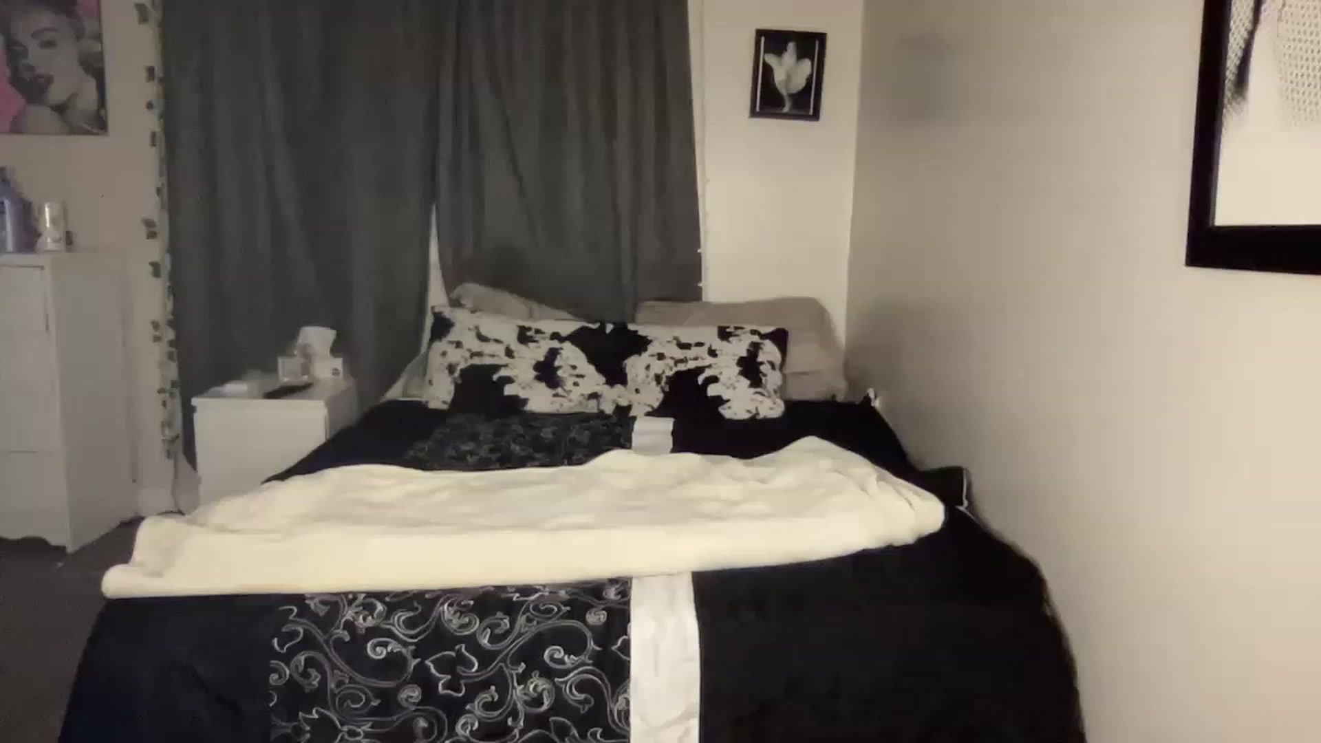 Gallery image thumbnail from Stacywinters's myfreecams stream on, 02/08/2023, 07:29 image 2 of 20