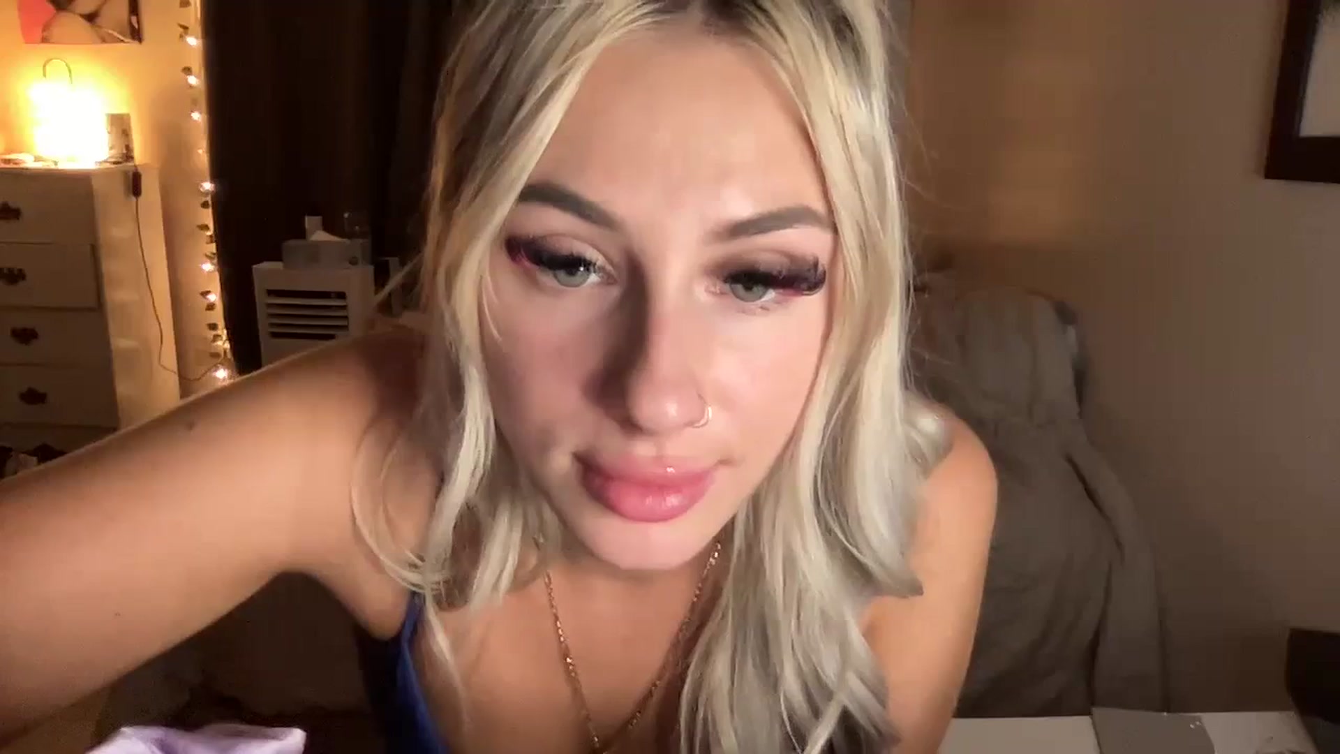 Gallery image thumbnail from Stacywinters's myfreecams stream on, 10/03/2023, 04:09 image 9 of 20