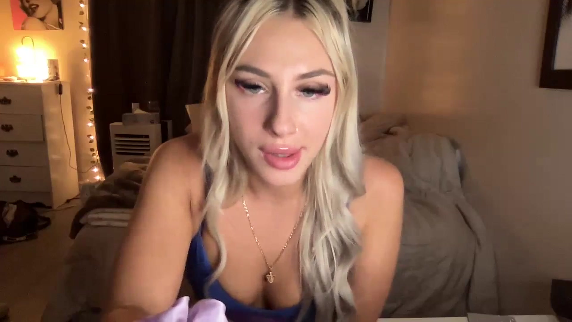 Gallery image thumbnail from Stacywinters's myfreecams stream on, 10/03/2023, 04:09 image 4 of 20