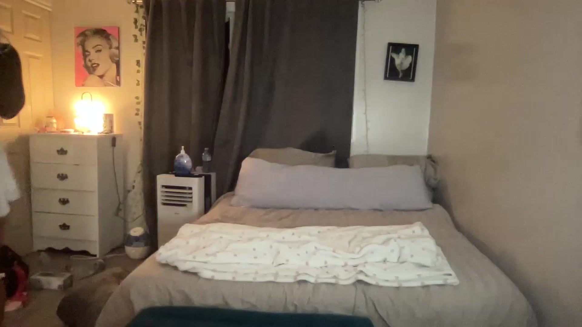 Gallery image thumbnail from Stacywinters's myfreecams stream on, 10/06/2023, 08:07 image 7 of 20