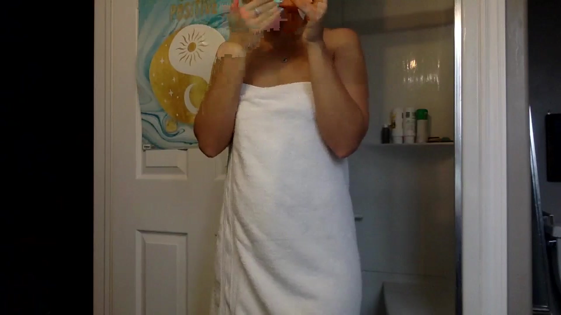 Gallery image thumbnail from Stacywinters's myfreecams stream on, 12/03/2023, 15:40 image 15 of 20
