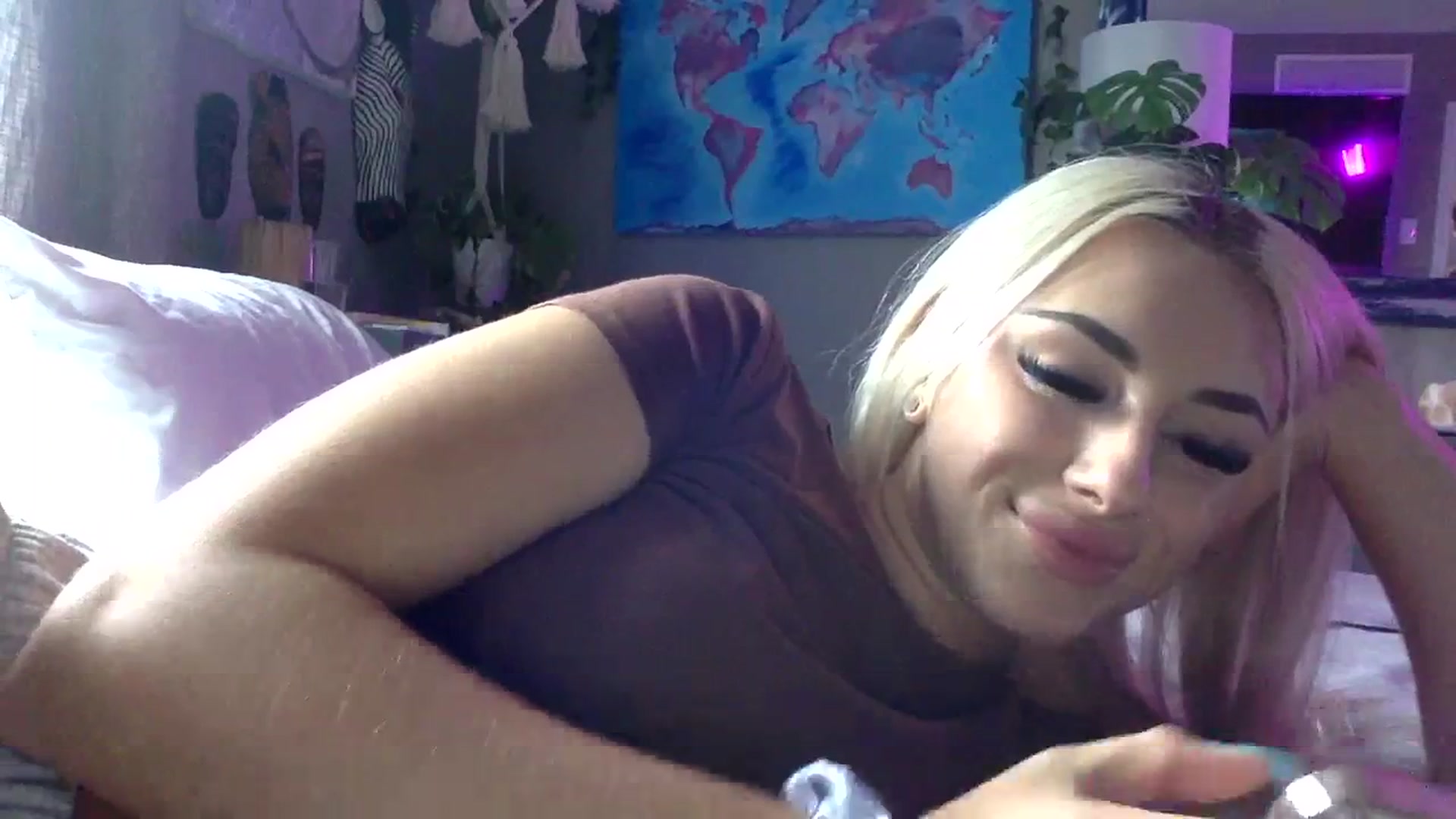 Gallery image thumbnail from Stacywinters's myfreecams stream on, 12/03/2023, 17:16 image 11 of 20