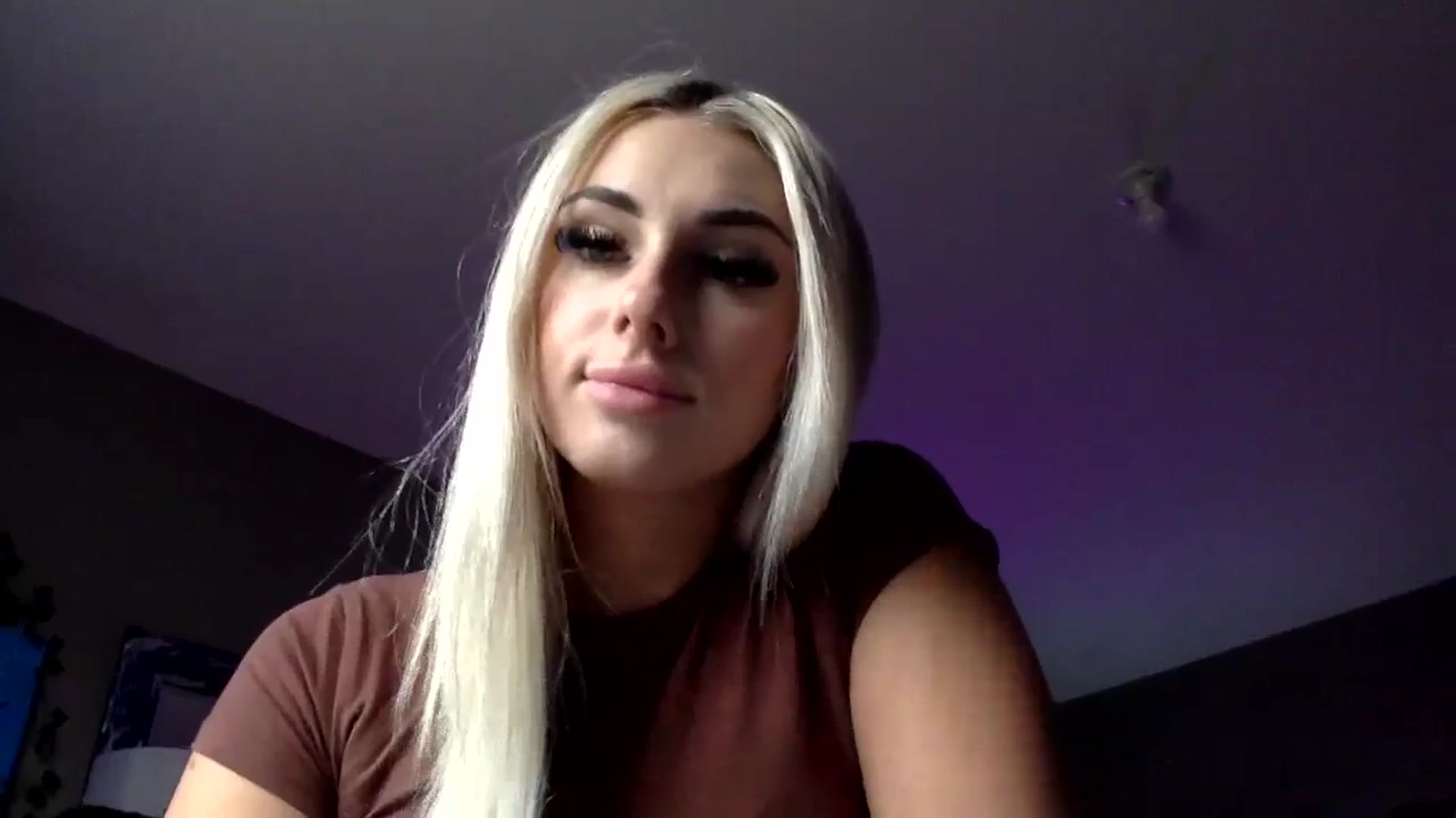 Gallery image thumbnail from Stacywinters's myfreecams stream on, 12/03/2023, 17:16 image 18 of 20