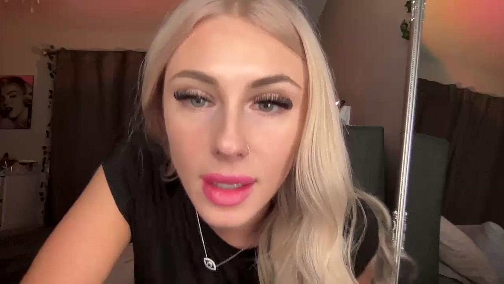 Gallery image thumbnail from Stacywinters's myfreecams stream on, 09/28/2024, 01:56 image 18 of 20