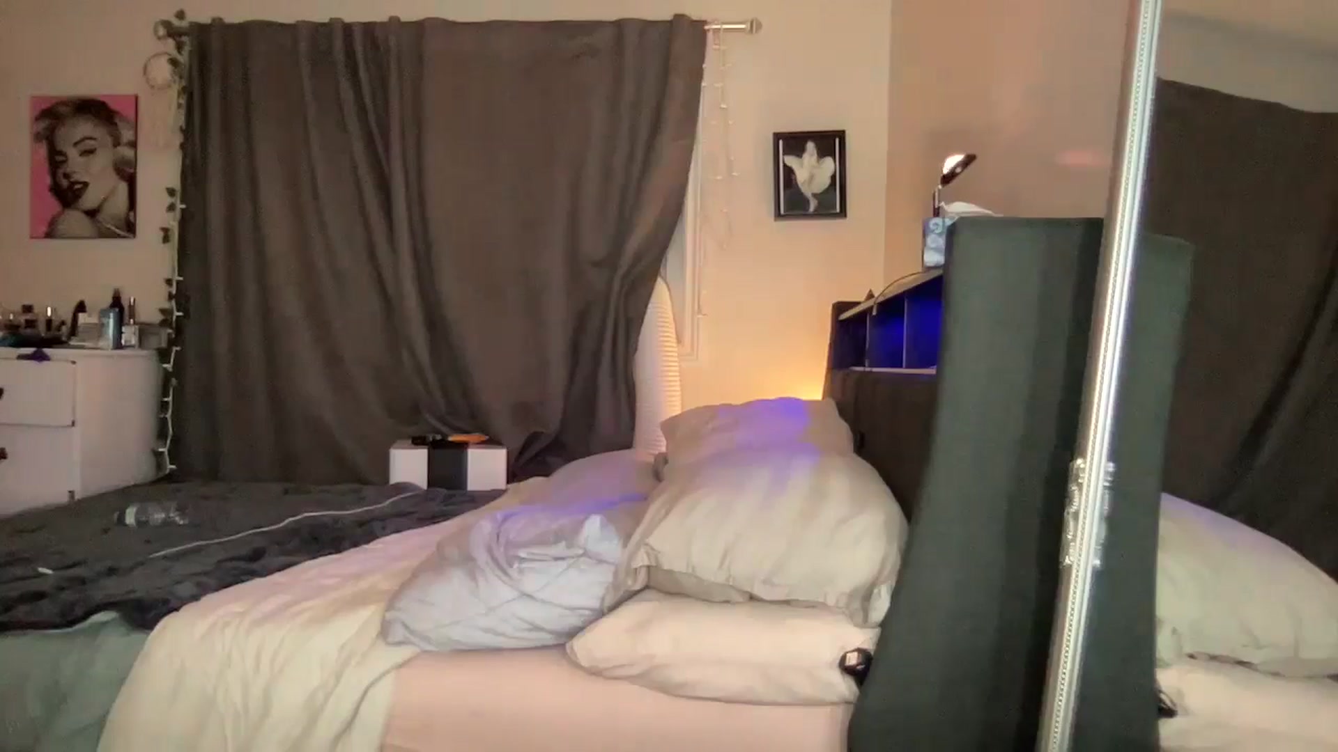 Gallery image thumbnail from Stacywinters's myfreecams stream on, 10/05/2024, 05:31 image 16 of 20