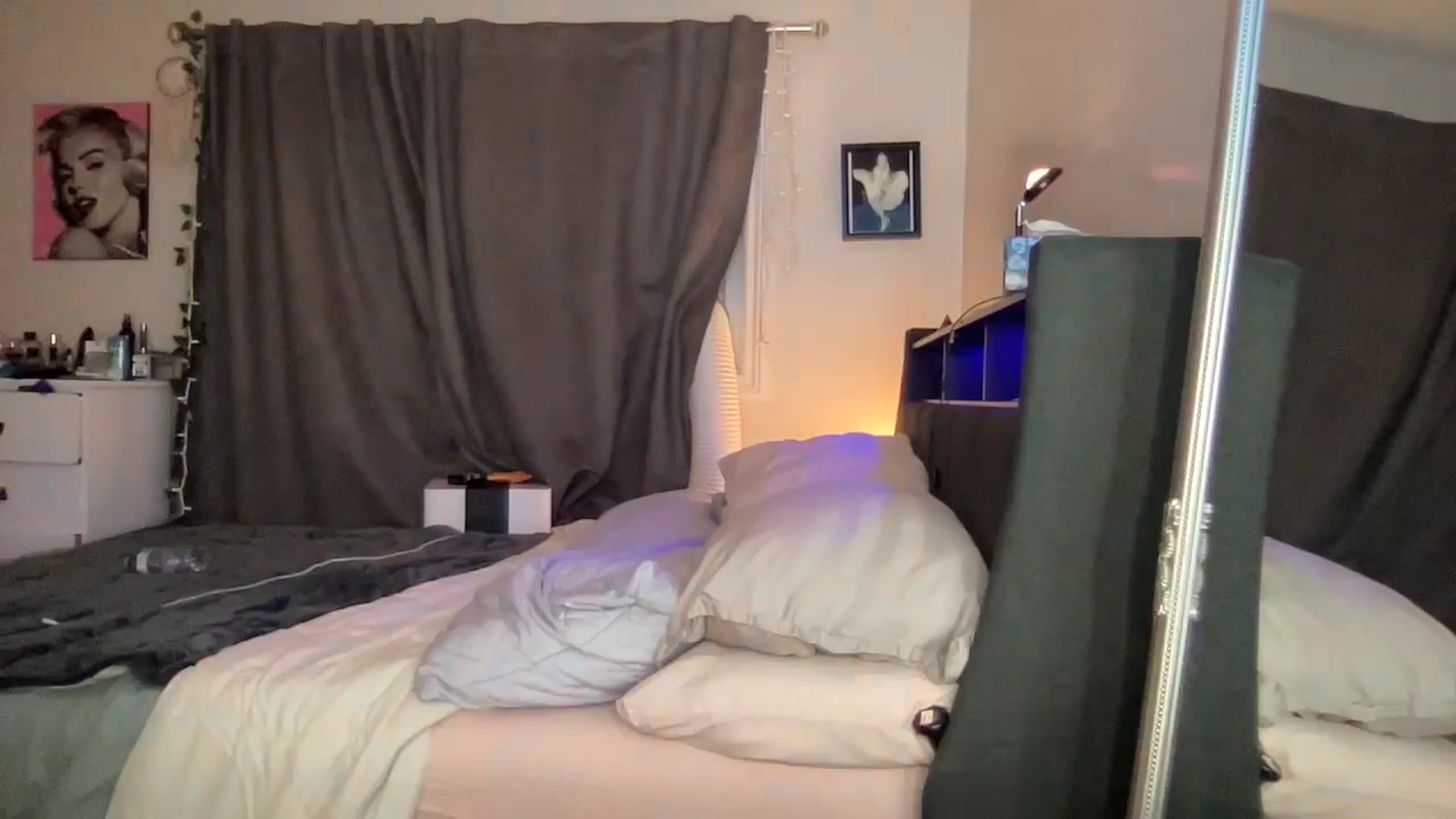 Gallery image thumbnail from Stacywinters's myfreecams stream on, 10/05/2024, 05:31 image 15 of 20