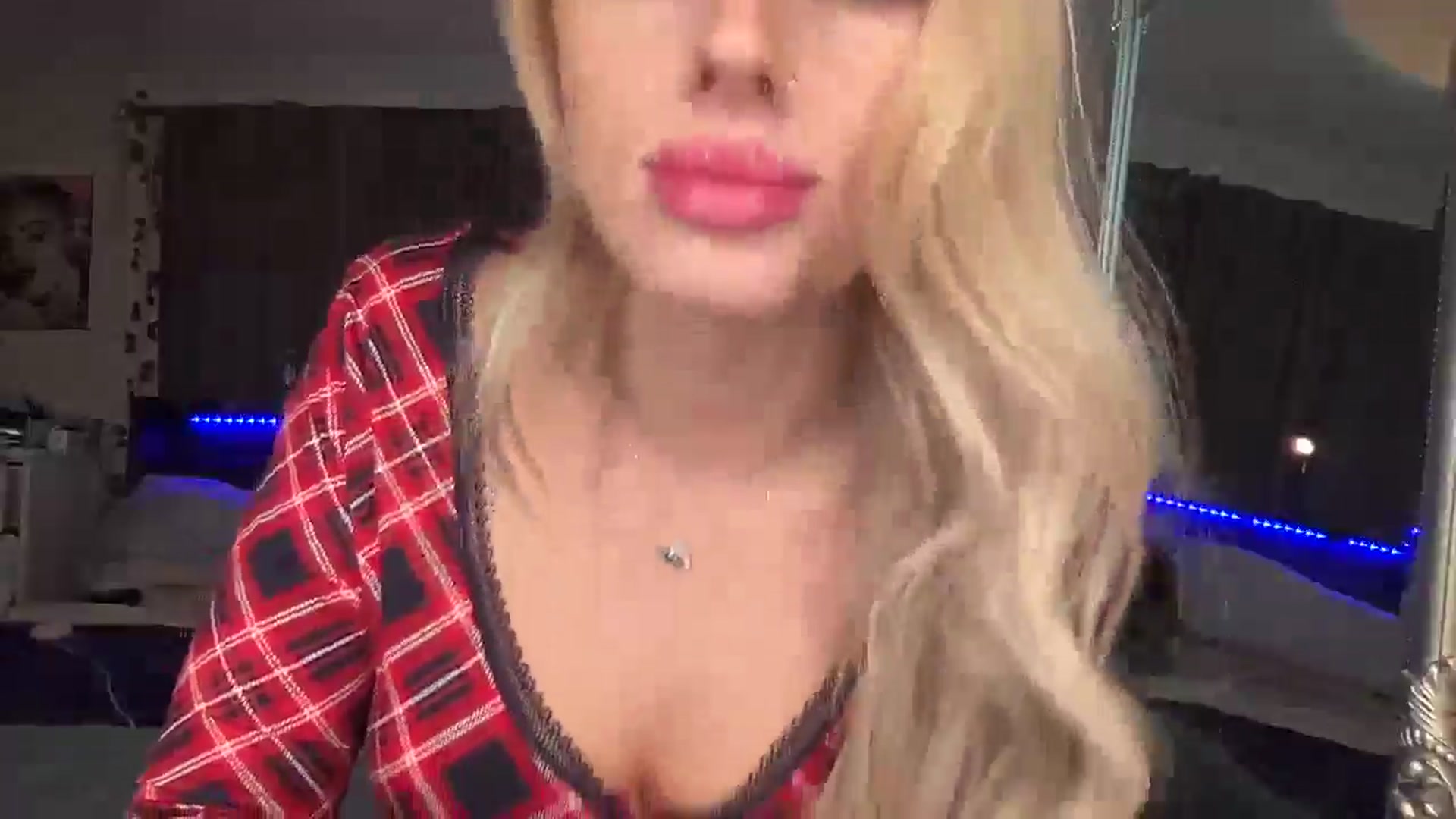 Gallery image thumbnail from Stacywinters's myfreecams stream on, 11/24/2024, 08:28 image 4 of 20