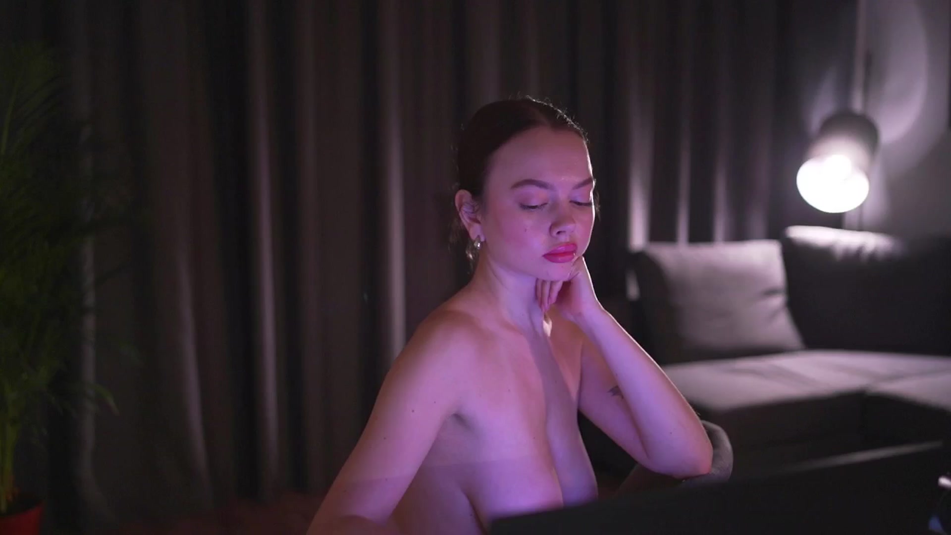Gallery image thumbnail from Stacywithyou's myfreecams stream on, 02/28/2025, 02:47 image 16 of 20