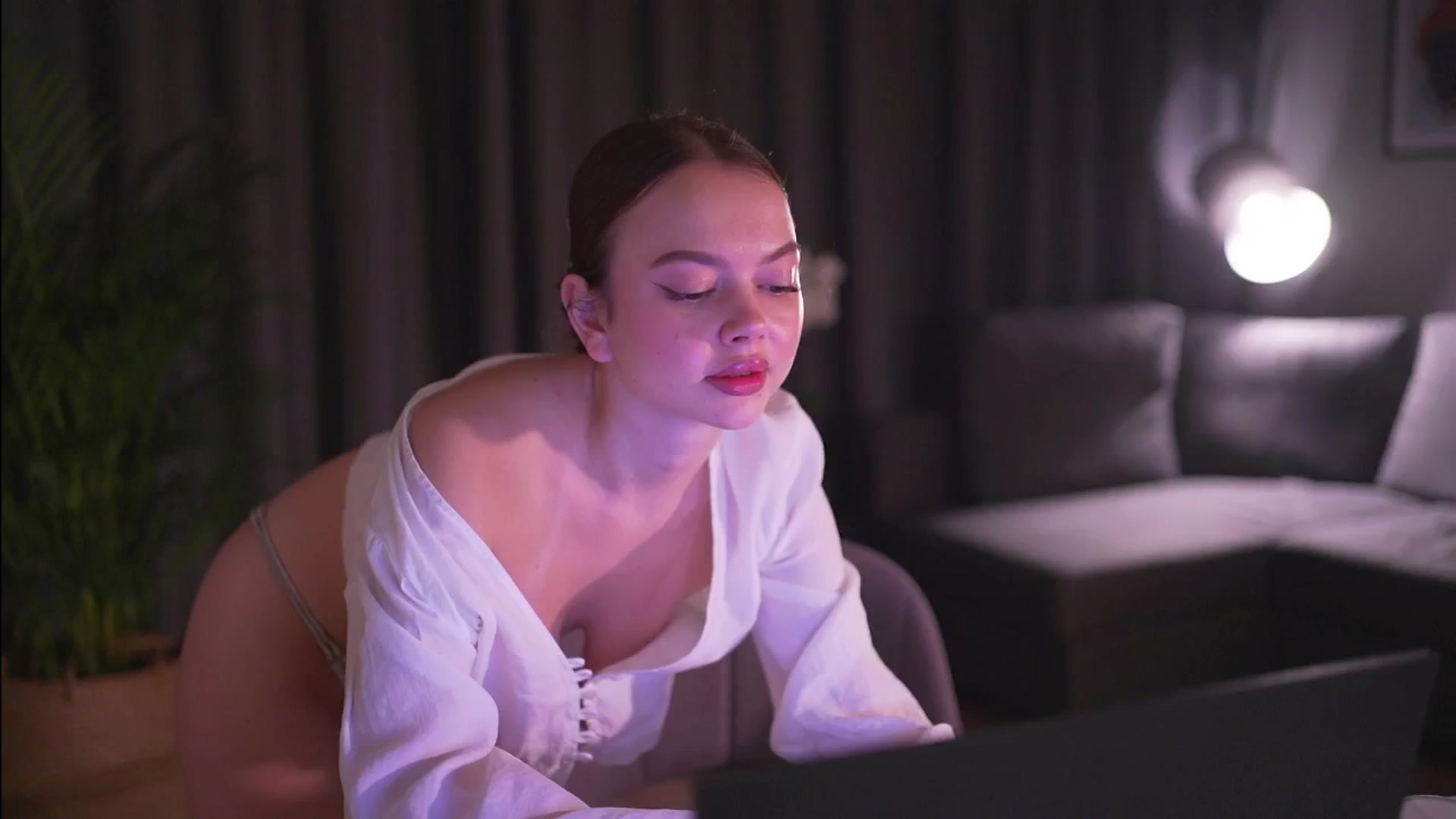 Gallery image thumbnail from Stacywithyou's myfreecams stream on, 03/05/2025, 23:03 image 7 of 20
