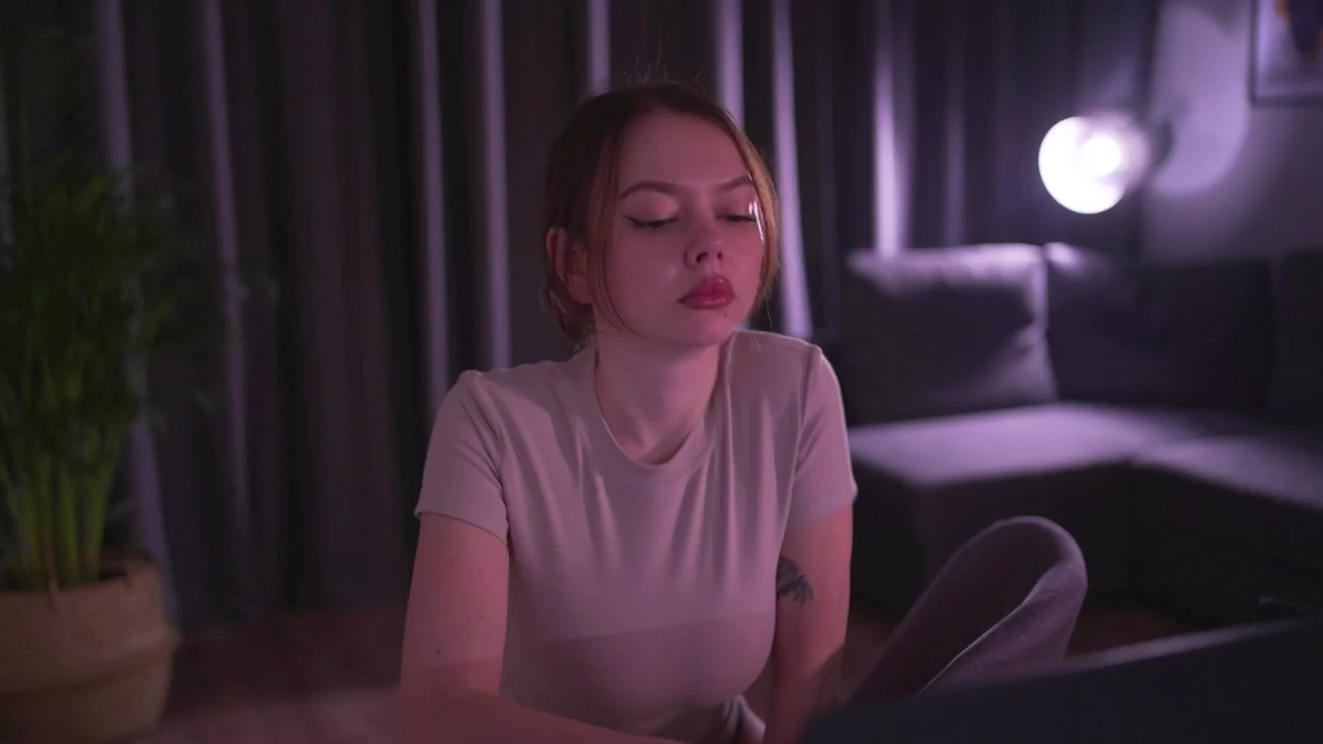 Gallery image thumbnail from Stacywithyou's myfreecams stream on, 03/19/2025, 01:08 image 11 of 20