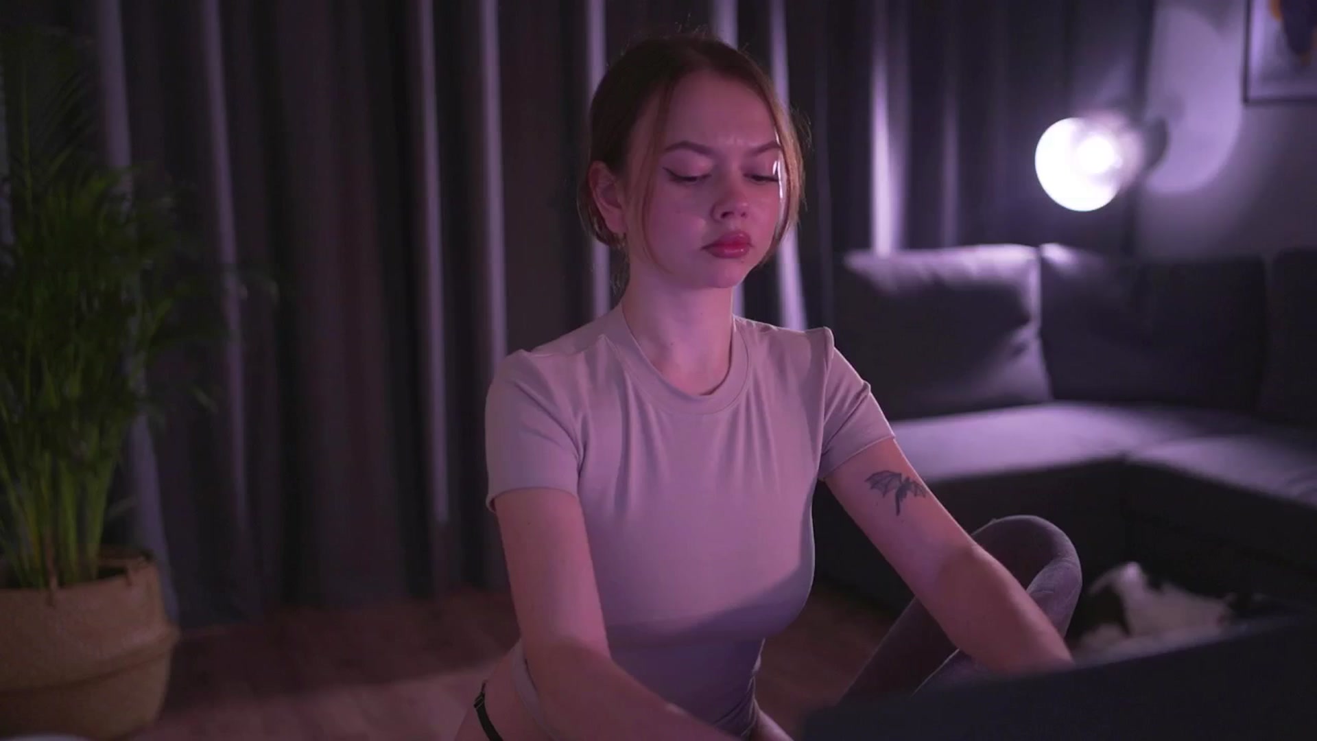 Gallery image thumbnail from Stacywithyou's myfreecams stream on, 03/19/2025, 01:08 image 9 of 20