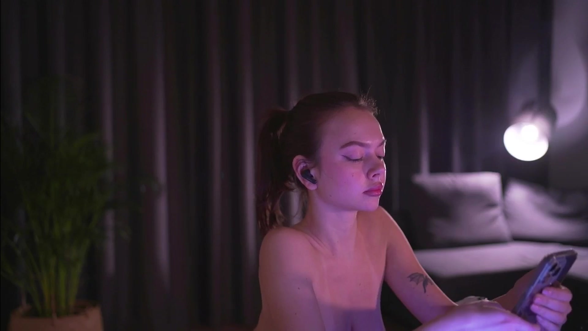 Gallery image thumbnail from Stacywithyou's myfreecams stream on, 03/21/2025, 01:29 image 20 of 20