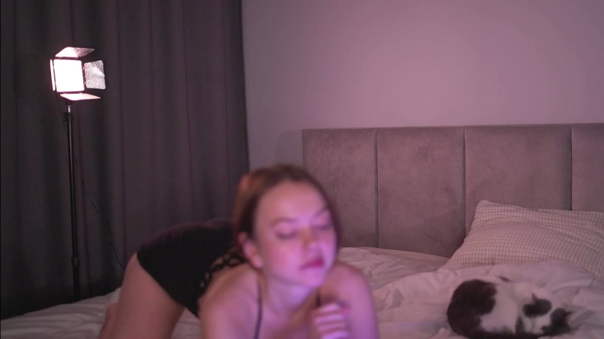 Gallery image thumbnail from Stacywithyou's myfreecams stream on, 03/30/2025, 23:22 image 17 of 20