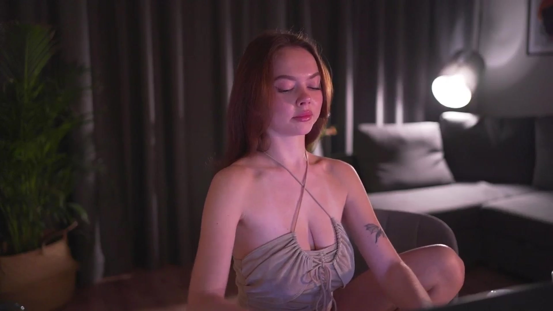 Gallery image thumbnail from Stacywithyou's myfreecams stream on, 05/02/2025, 24:16 image 5 of 20