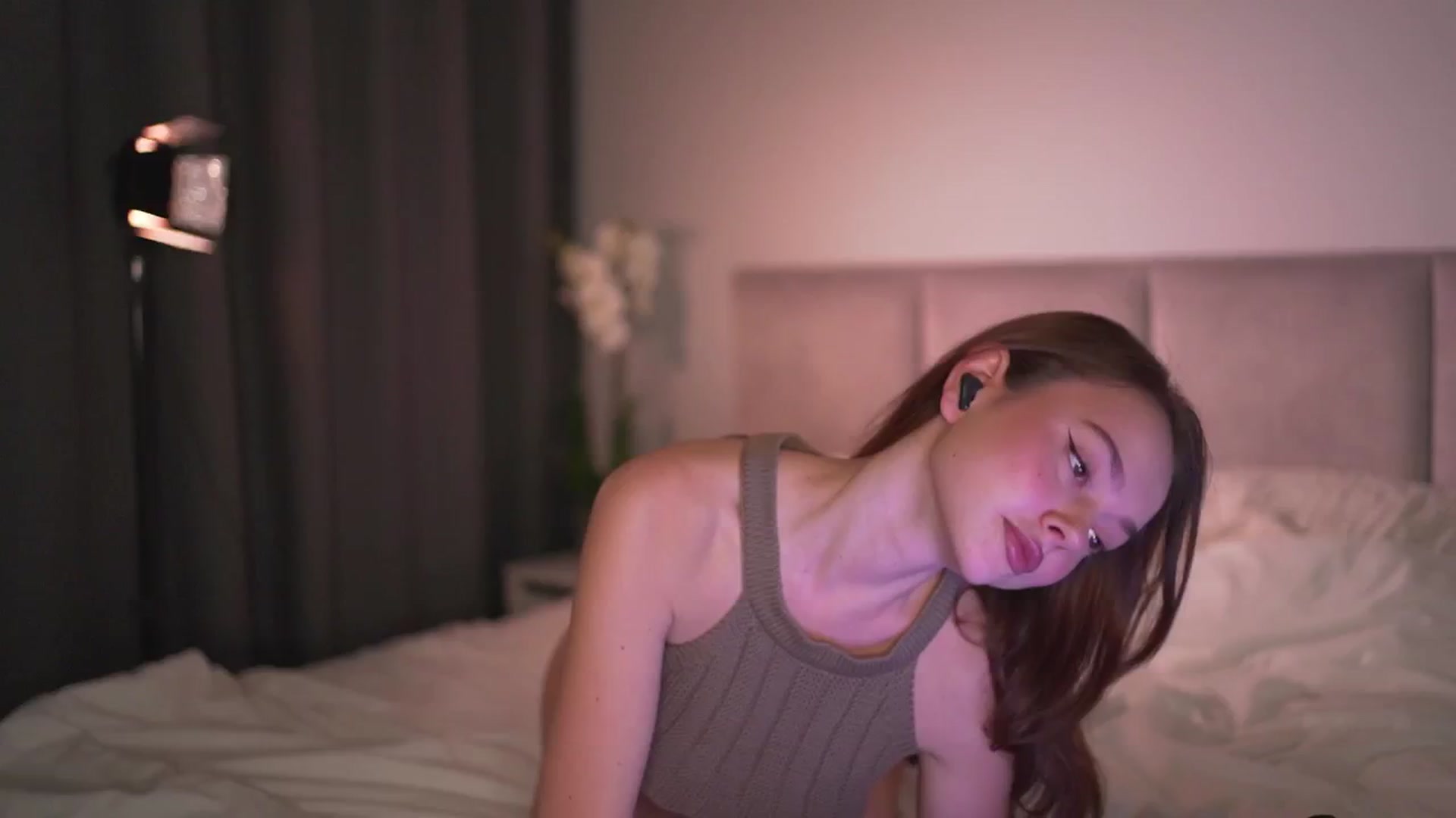 Gallery image thumbnail from Stacywithyou's myfreecams stream on, 05/14/2025, 24:23 image 5 of 20
