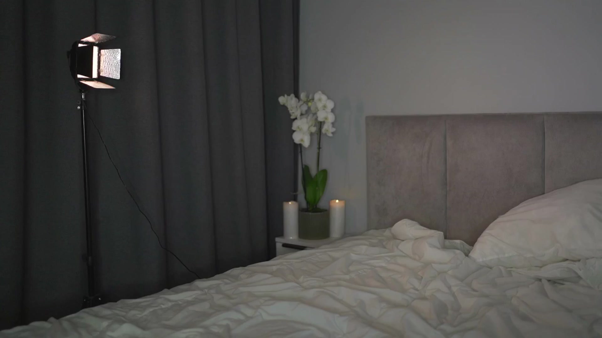 Gallery image thumbnail from Stacywithyou's myfreecams stream on, 06/08/2025, 23:40 image 14 of 20