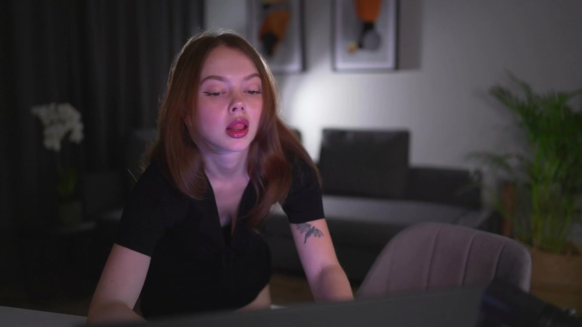 Gallery image thumbnail from Stacywithyou's myfreecams stream on, 06/17/2025, 24:13 image 4 of 20