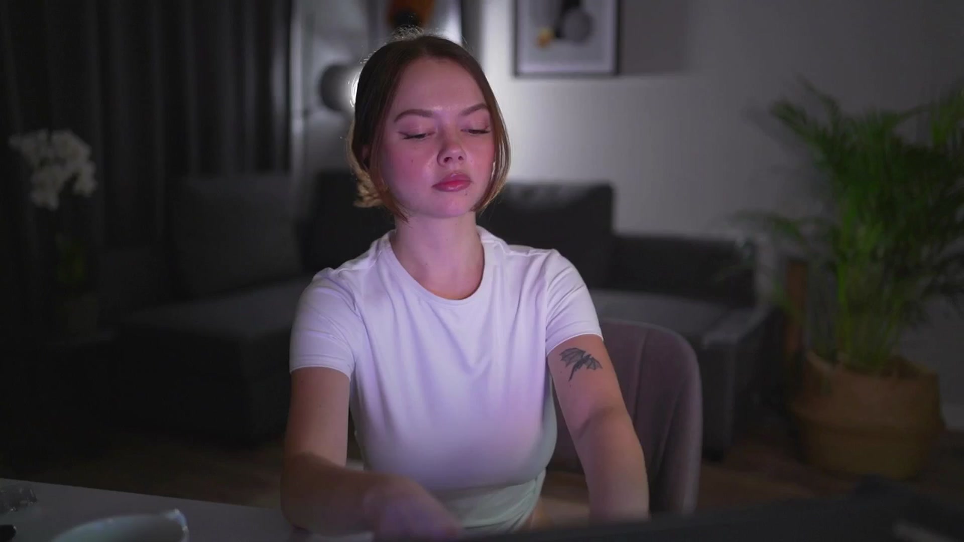 Gallery image thumbnail from Stacywithyou's myfreecams stream on, 06/18/2025, 01:08 image 5 of 20