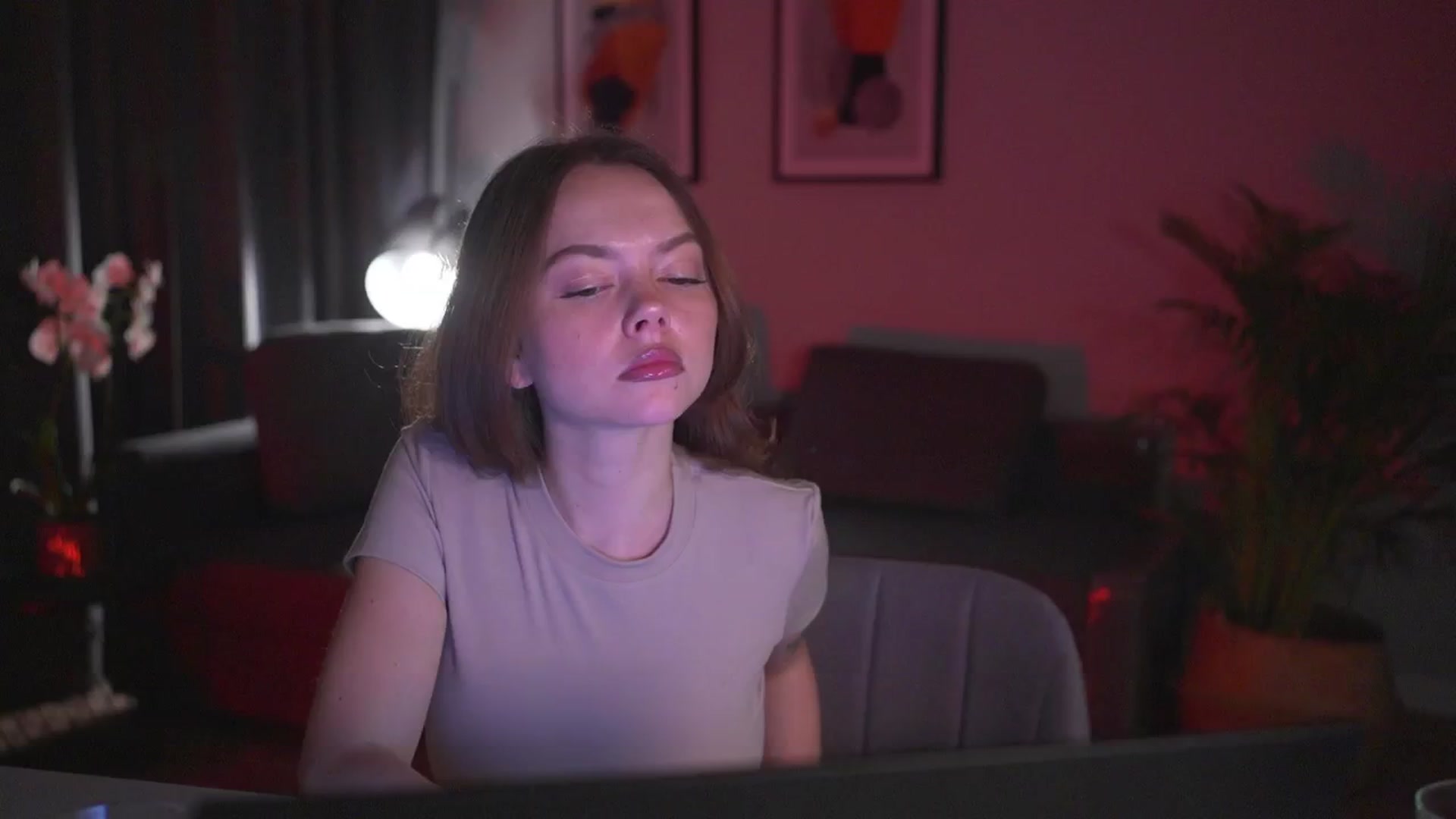 Gallery image thumbnail from Stacywithyou's myfreecams stream on, 06/21/2025, 24:10 image 2 of 20