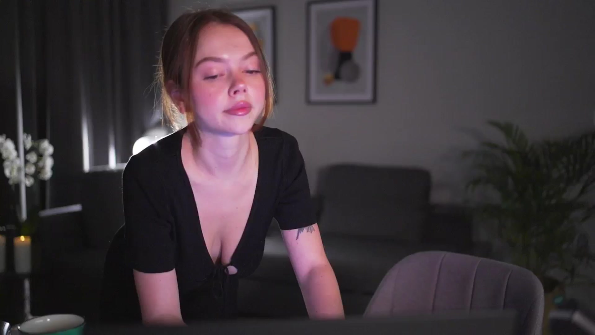 Gallery image thumbnail from Stacywithyou's myfreecams stream on, 07/04/2025, 23:30 image 8 of 20