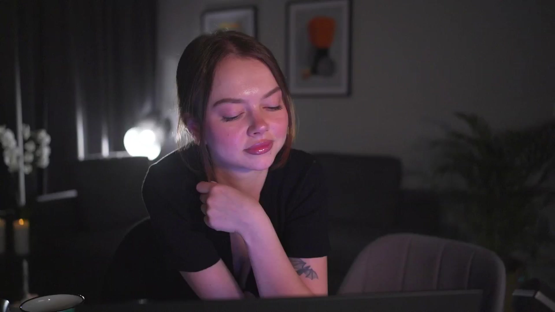Gallery image thumbnail from Stacywithyou's myfreecams stream on, 07/04/2025, 23:30 image 7 of 20
