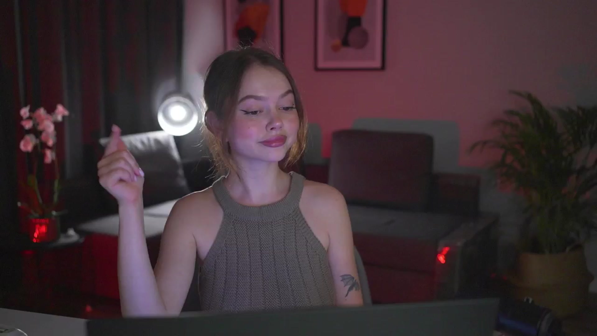 Gallery image thumbnail from Stacywithyou's myfreecams stream on, 07/09/2025, 20:59 image 7 of 20